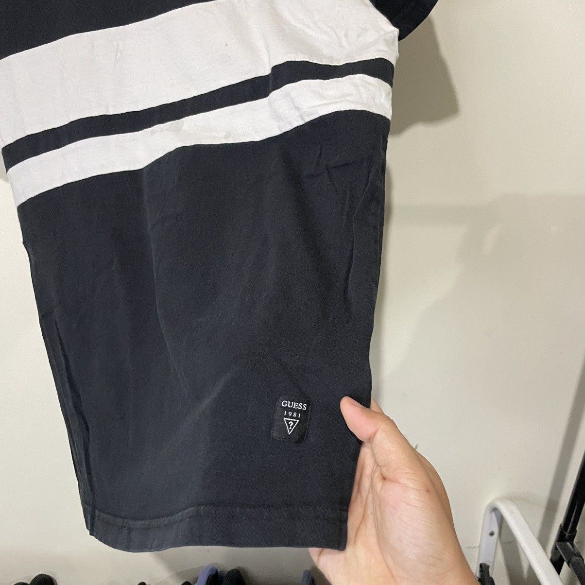 Guess Guess black & white t-shirt Size US S / EU 44-46 / 1 - 2 Thumbnail