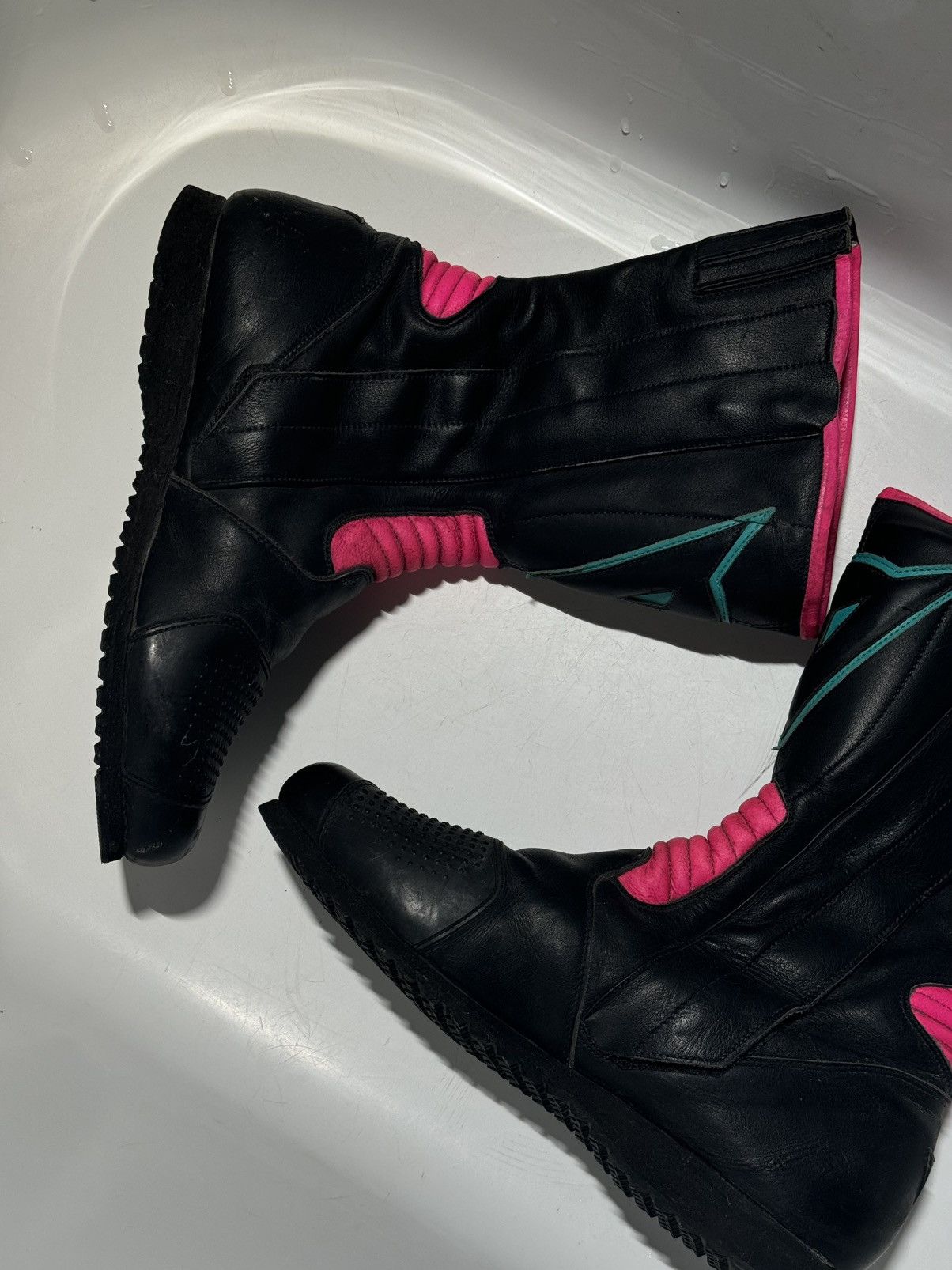 Dainese 90’s Dainese Vintage Black / Pink Motorcycle Boots leather Size US 10.5 / EU 43-44 - 11 Thumbnail