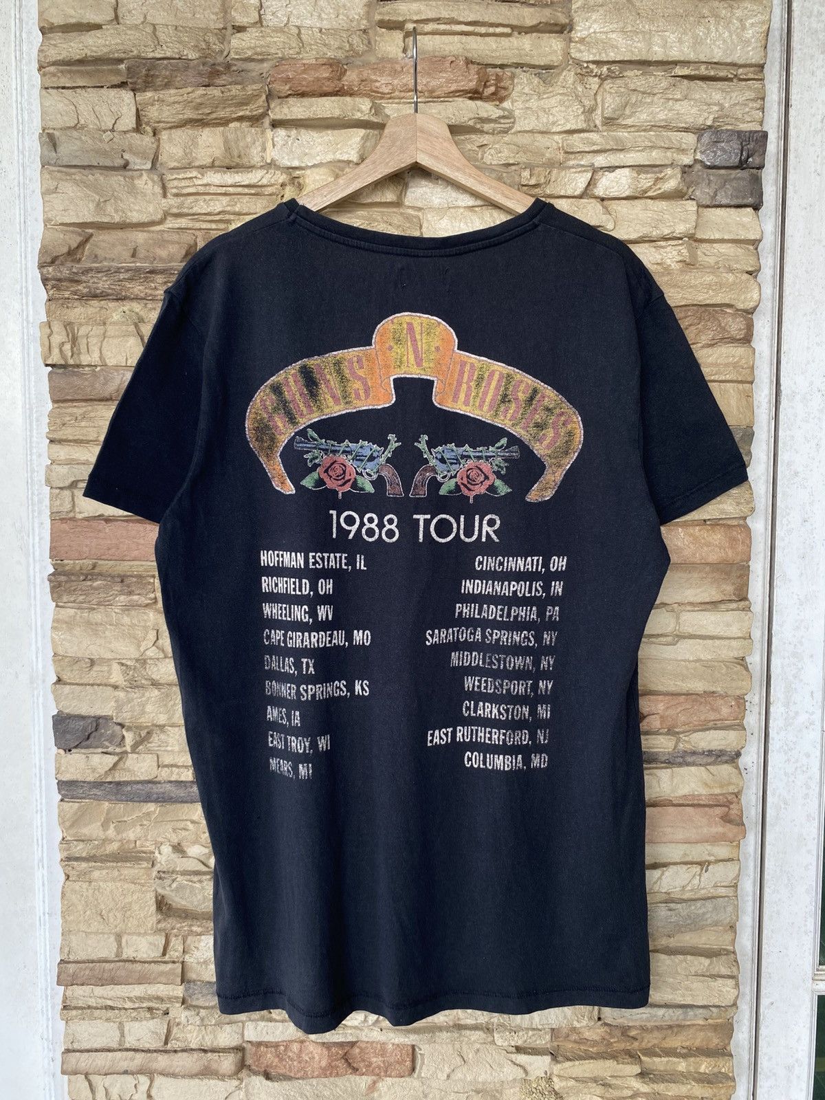 Vintage Gun N Roses Tour Band Tees Size US L / EU 52-54 / 3 - 2 Thumbnail