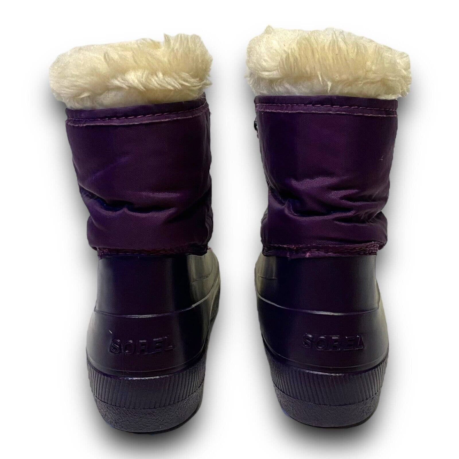 Vintage Vintage Sorel Purple Fur Lined Rubber Winter Rain Snow Boots Size US 5 / IT 35 - 8 Thumbnail