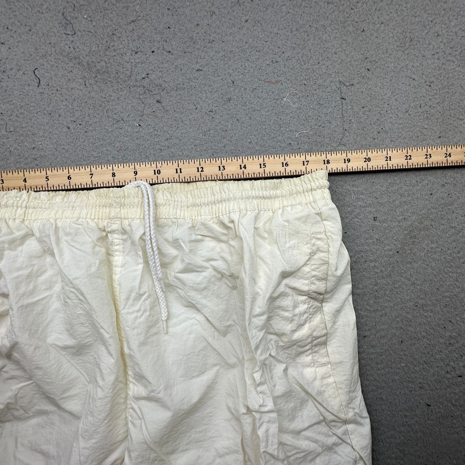 Lacoste Vintage 90s Lacoste Windbreaker Pants Men Large Jogger White Size US 36 / EU 52 - 5 Thumbnail