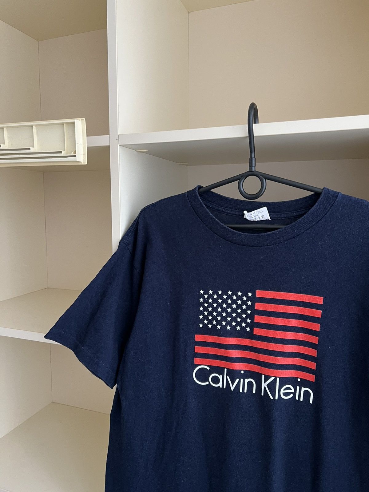 Calvin Klein Vintage Calvin Klein T-Shirt Tee Made in USA Size L Size US L / EU 52-54 / 3 - 4 Thumbnail