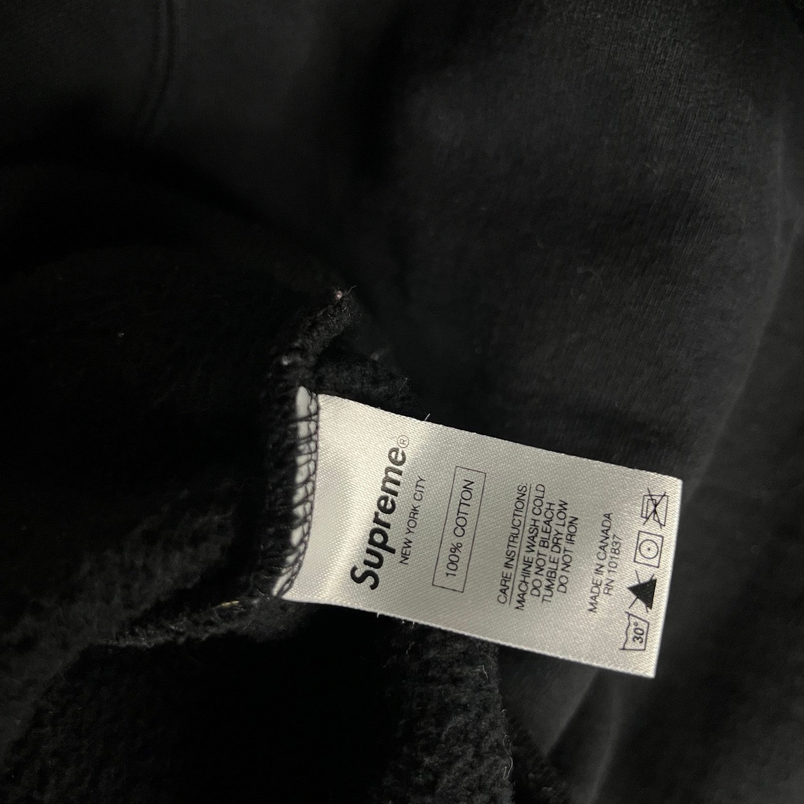 Supreme FW15 2015 Supreme NYC Flag Logo Rib Hooded Pullover L Size US L / EU 52-54 / 3 - 6 Thumbnail