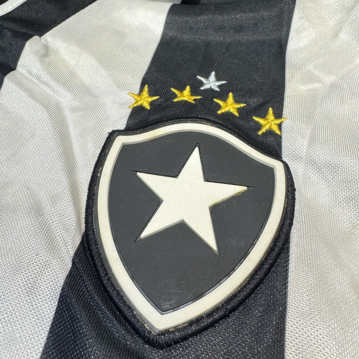 Sports Specialties Botafogo 2002 home shirt #10 Size US L / EU 52-54 / 3 - 6 Thumbnail