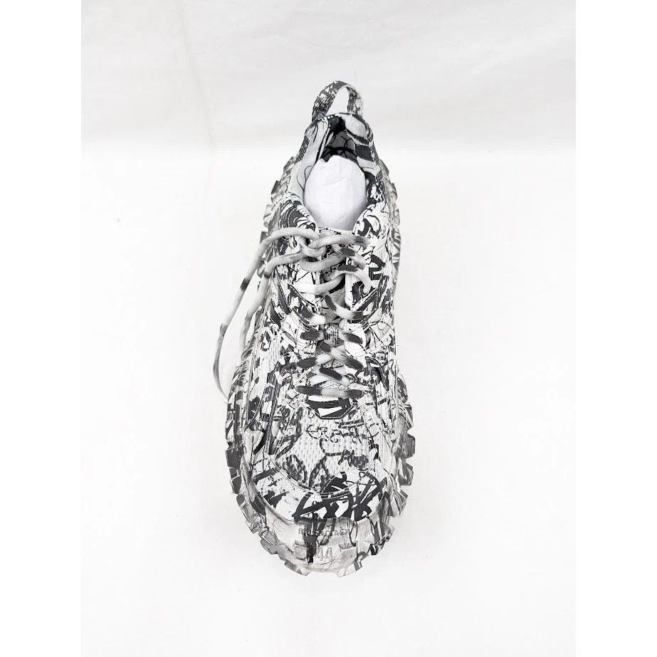 Balenciaga o1rshd1 Bouncer Extreme Graffiti Print in White/Black Size US 10 / EU 43 - 6 Thumbnail