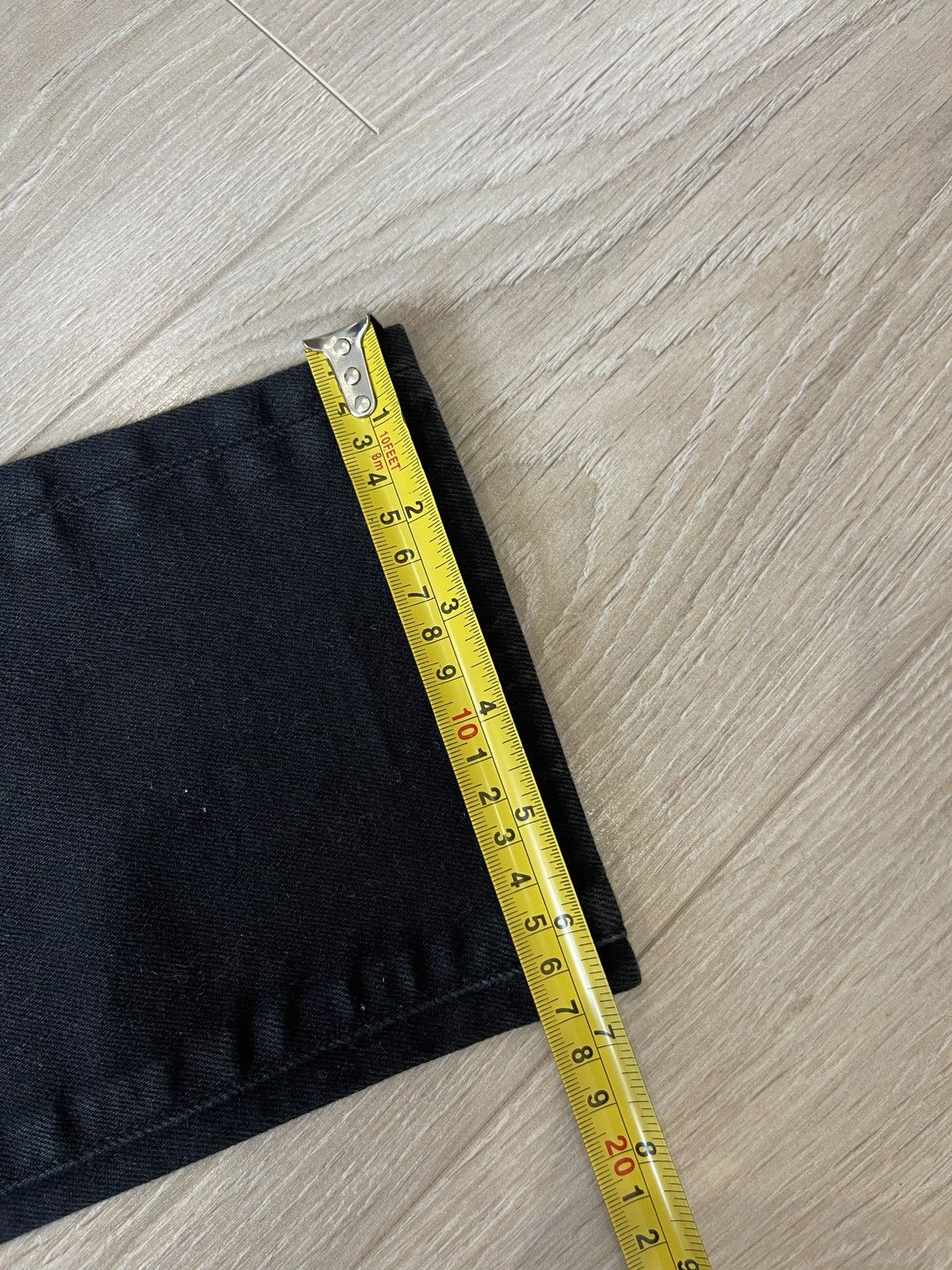 Designer × Uniqlo Uniqlo black men’s jeans denim 29 Size US 29 - 12 Thumbnail