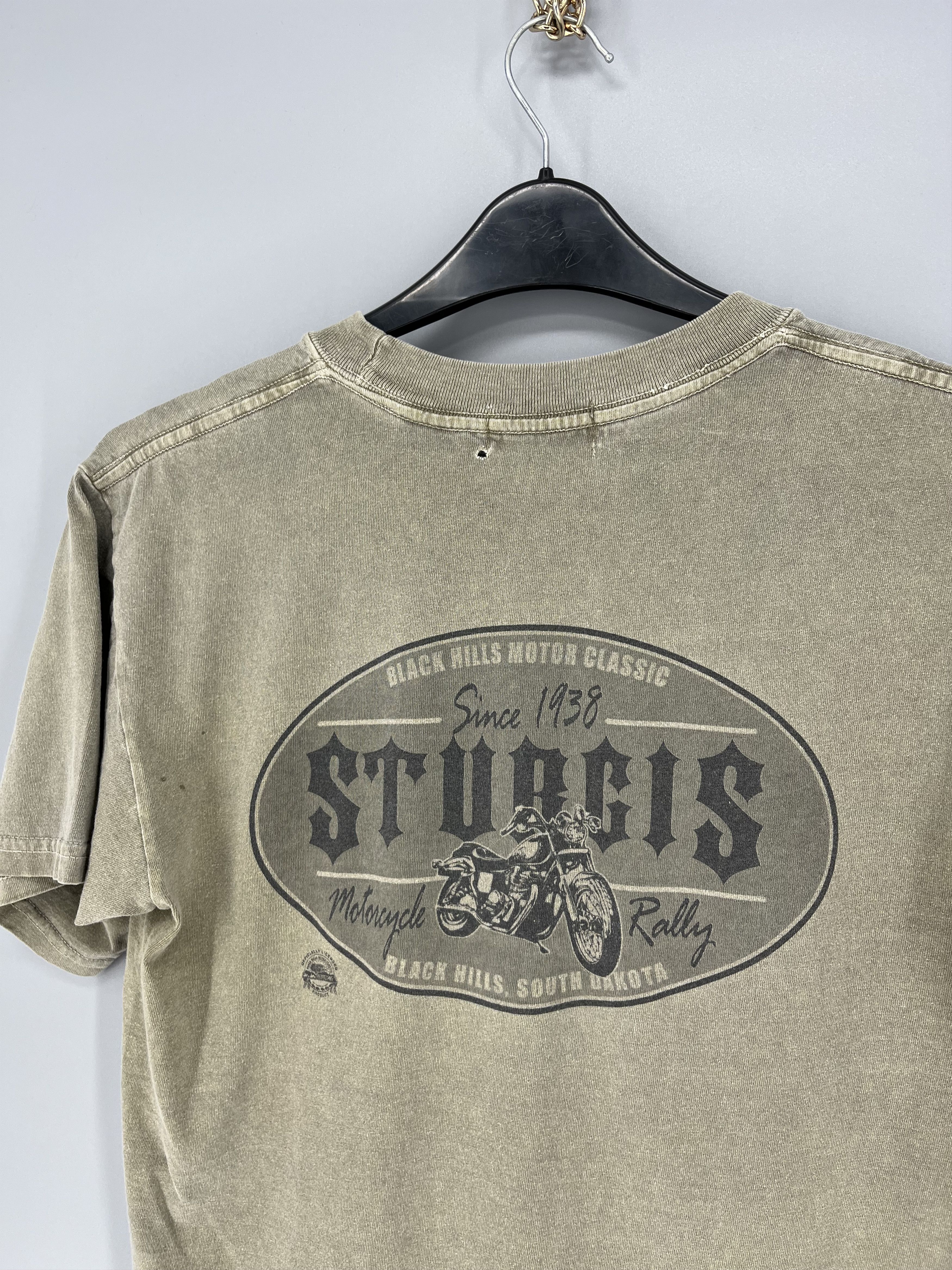 Indian Motorcycle Vintage Distressed Sturgis Bike Week South Dakota 2000 Tee Size US S / EU 44-46 / 1 - 13 Thumbnail