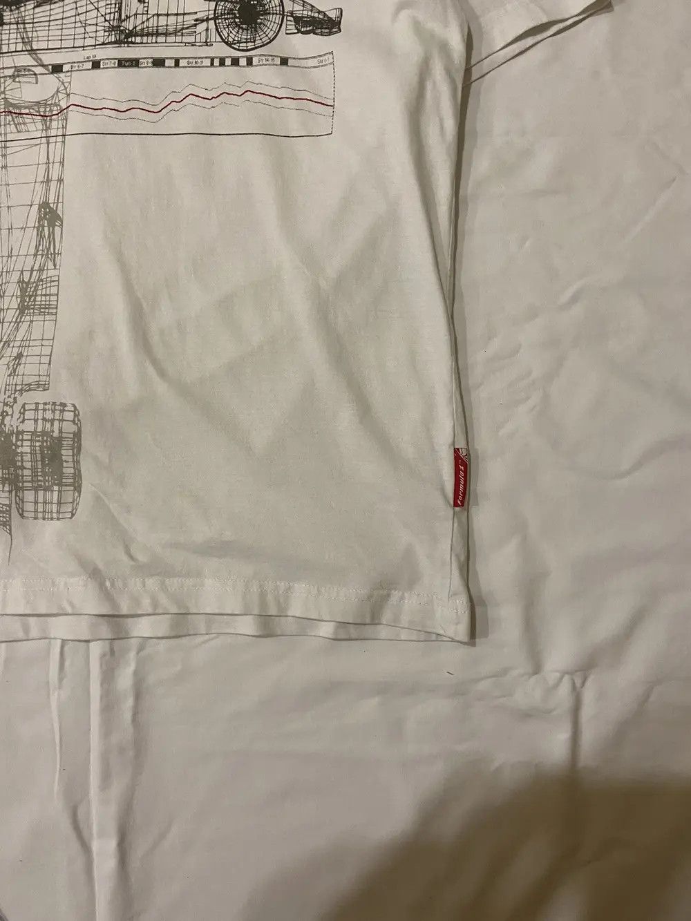 Formula 1 VINTAGE FORMULA 1 FERRARI BIG LOGO T SHIRT RACING Y2K SKATE Size US M / EU 48-50 / 2 - 4 Thumbnail