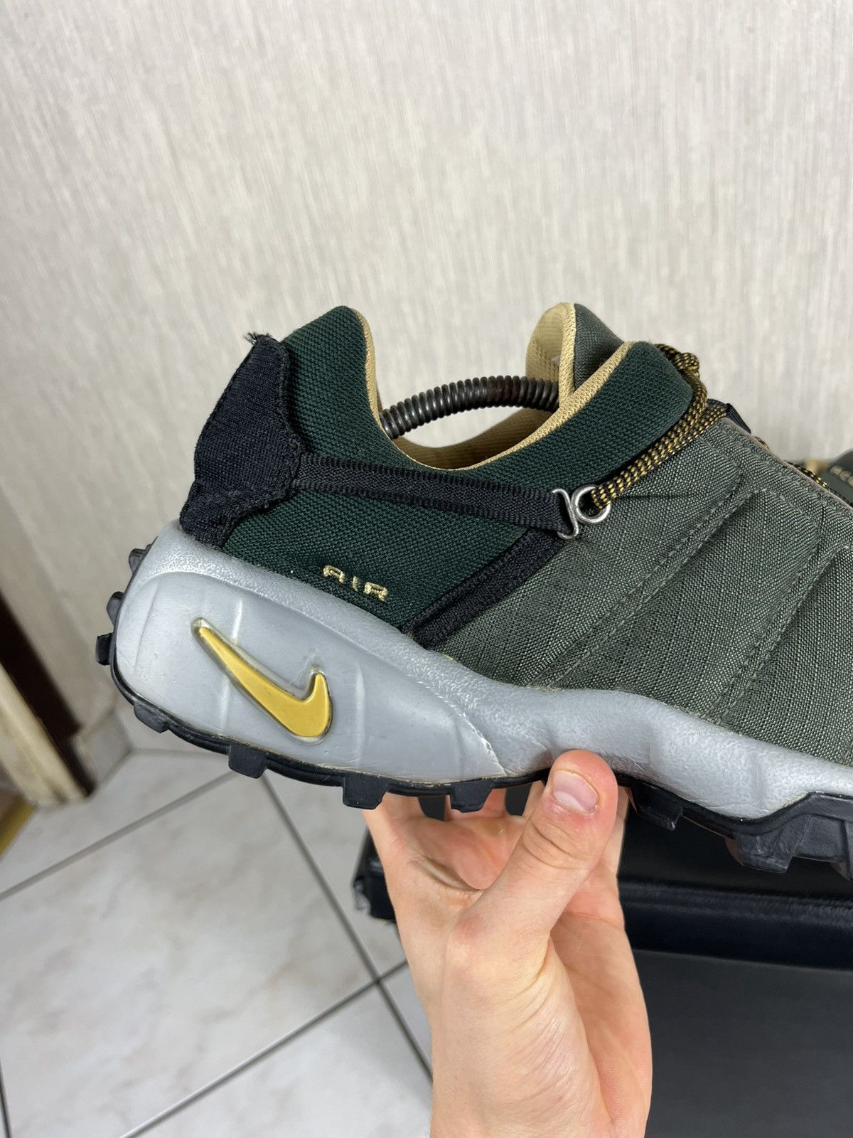 Nike ACG Vintage Nike ACG hiking outdoor y2k boots shoes retro air Size US 12 / EU 45 - 9 Thumbnail