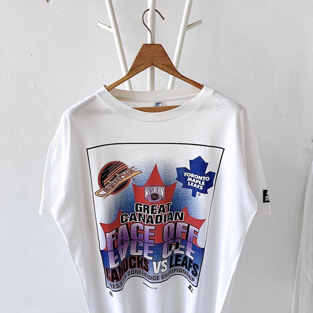Starter × Vintage 90s Toronto Maple Leafs Vs Vancouver Canucks MLB t-shirt/ M Size US XL / EU 56 / 4 - 3 Thumbnail