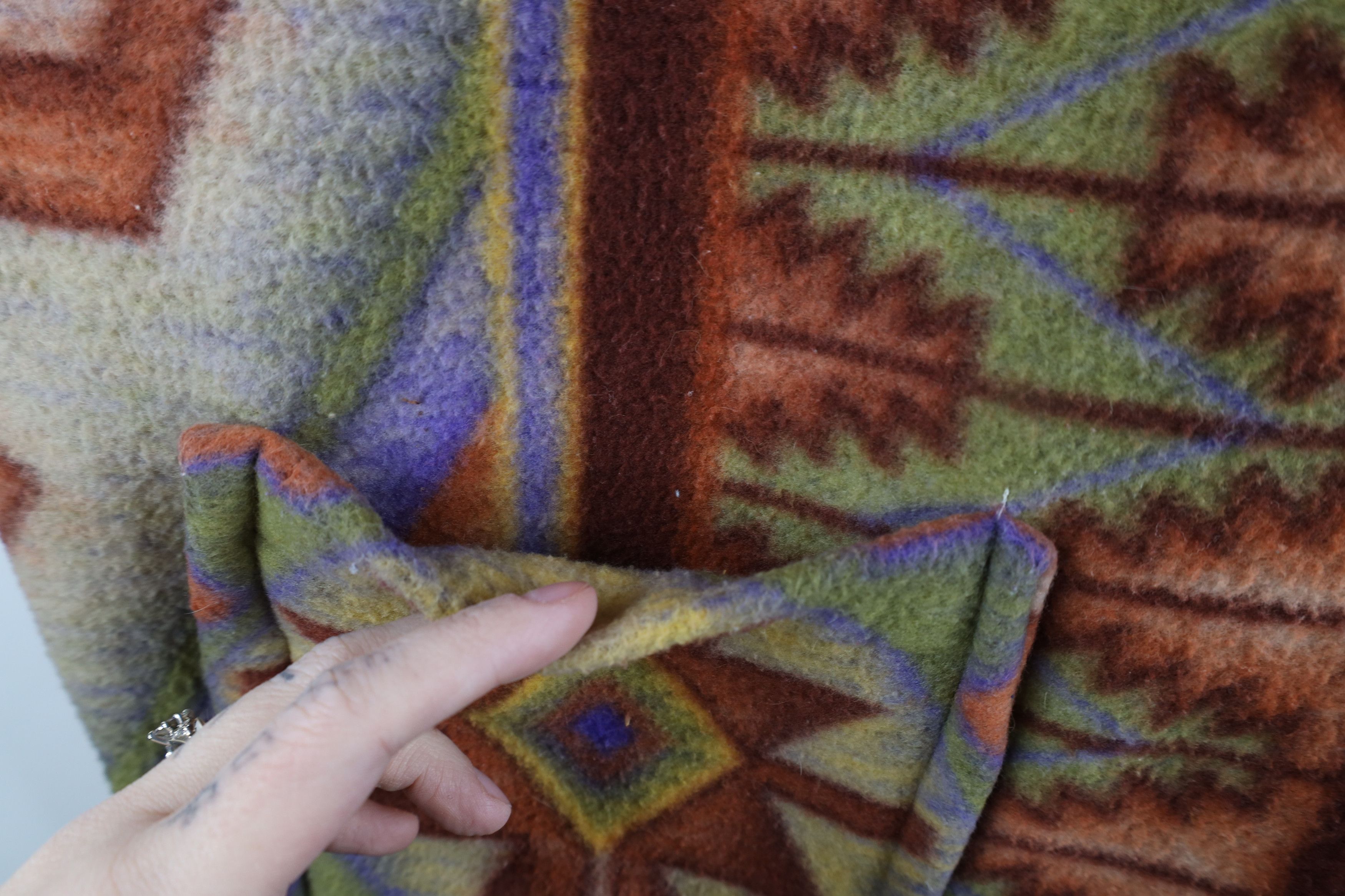 Vintage Vintage 90s Streetwear Southwestern Hooded Cardigan Vest Size XXL / US 16-18 / IT 52-54 - 4 Thumbnail