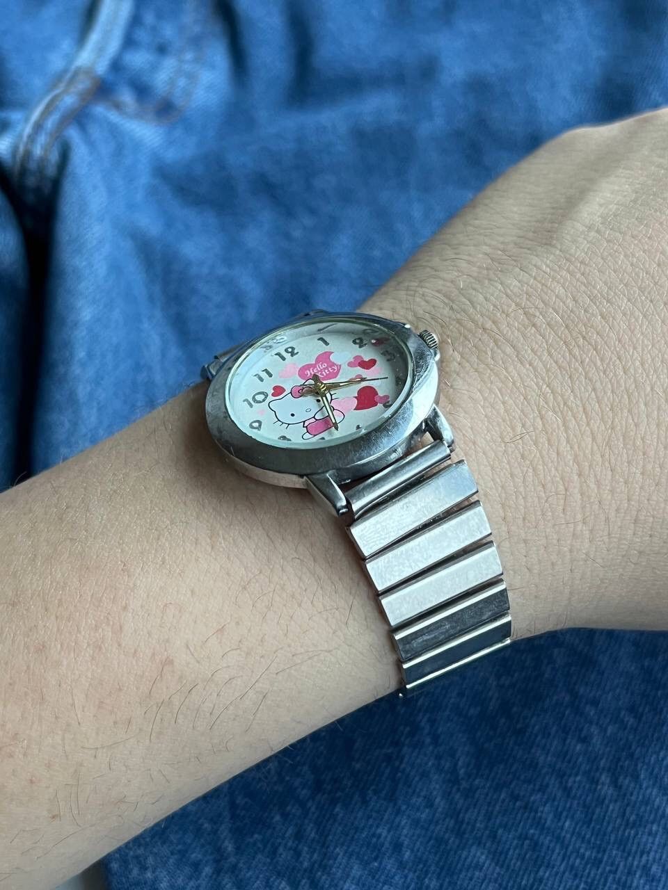 Japanese Brand × Vintage Vintage Japanese style Hello Kitty Watch Futuristic Steel Size ONE SIZE - 5 Thumbnail