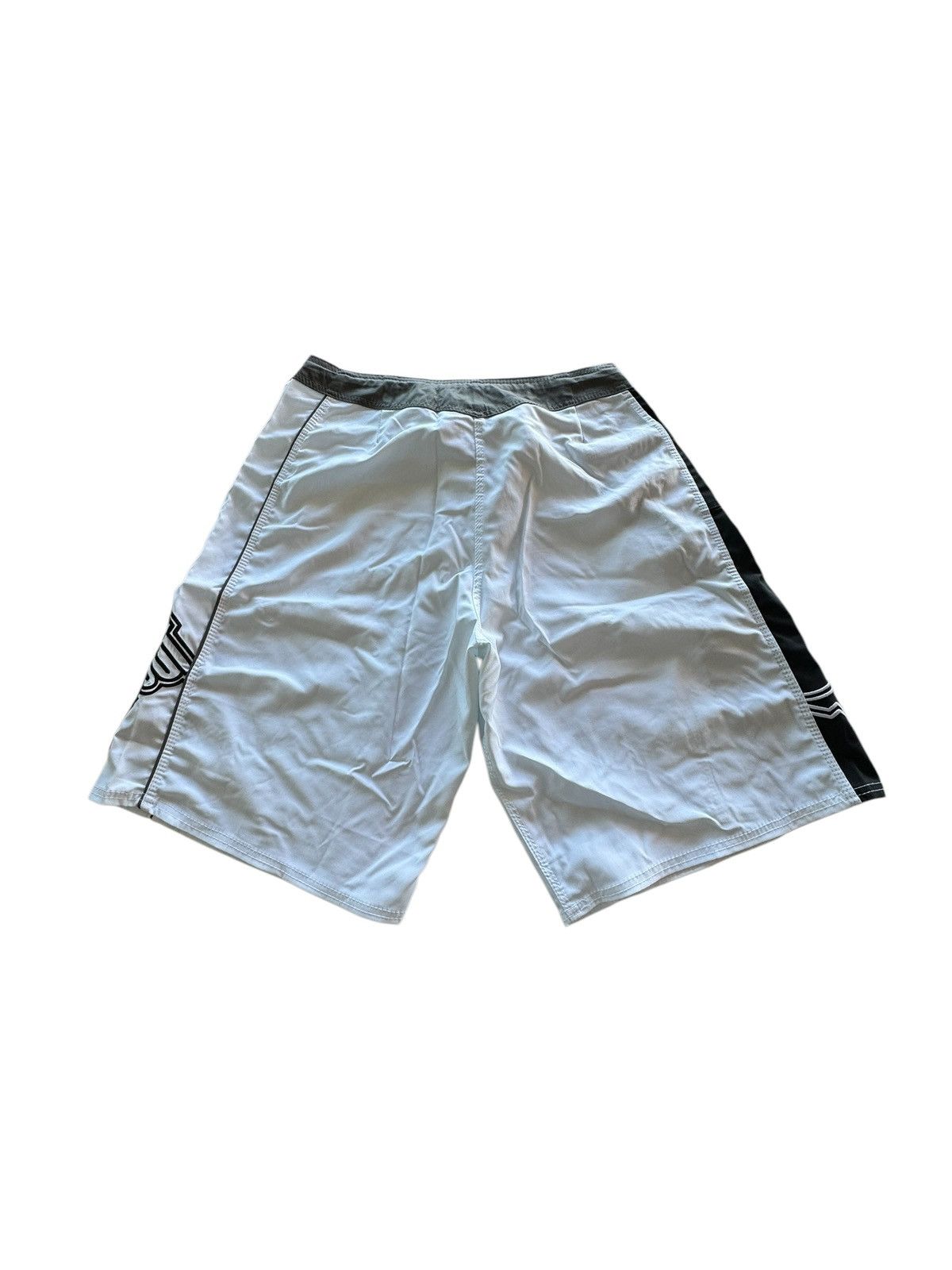 Tapout × Vintage Vintage Tapout Embroidered Swim Shorts Size US 36 / EU 52 - 4 Thumbnail