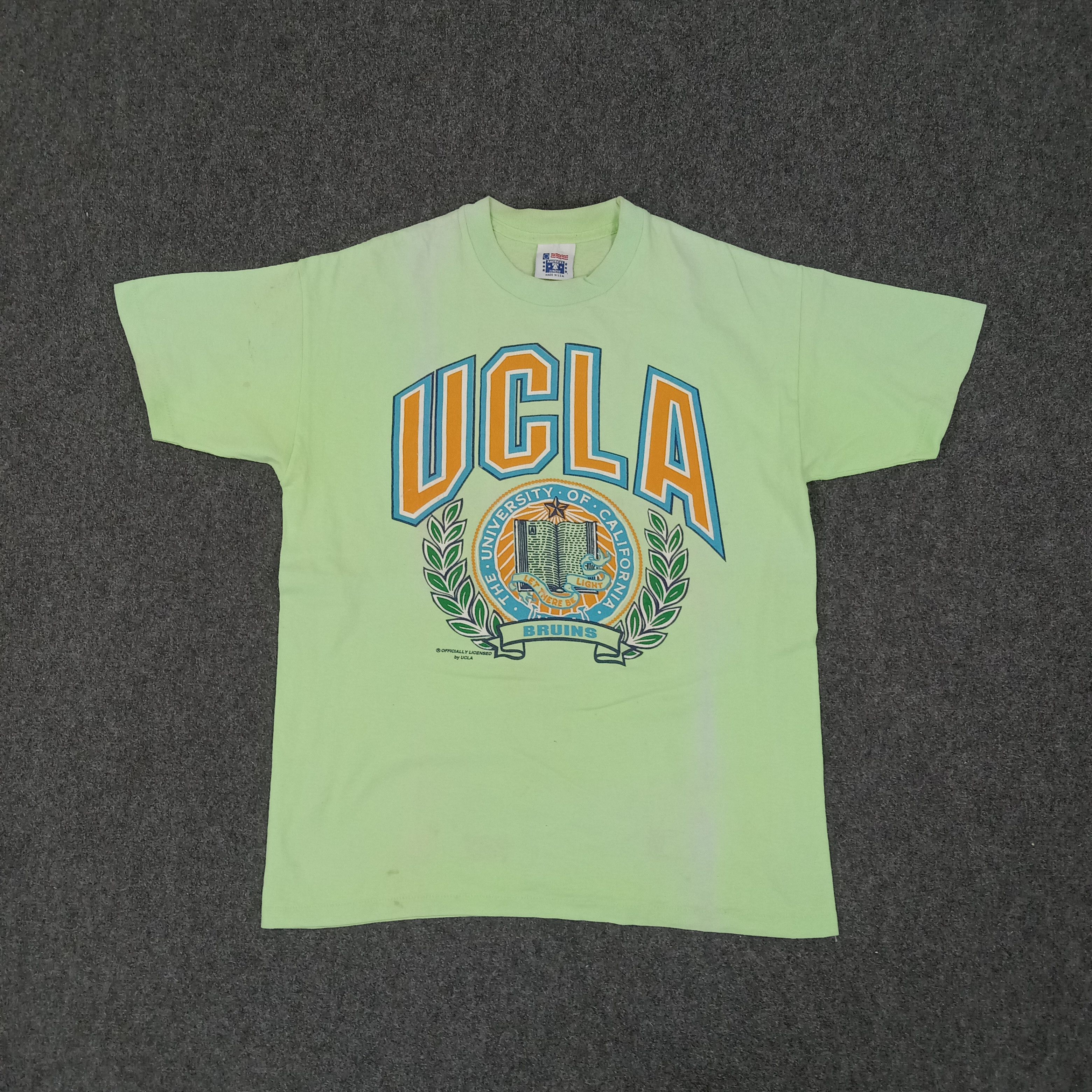 Vintage Ucla American University Big Design Tshirt Size US M / EU 48-50 / 2 - 1 Thumbnail