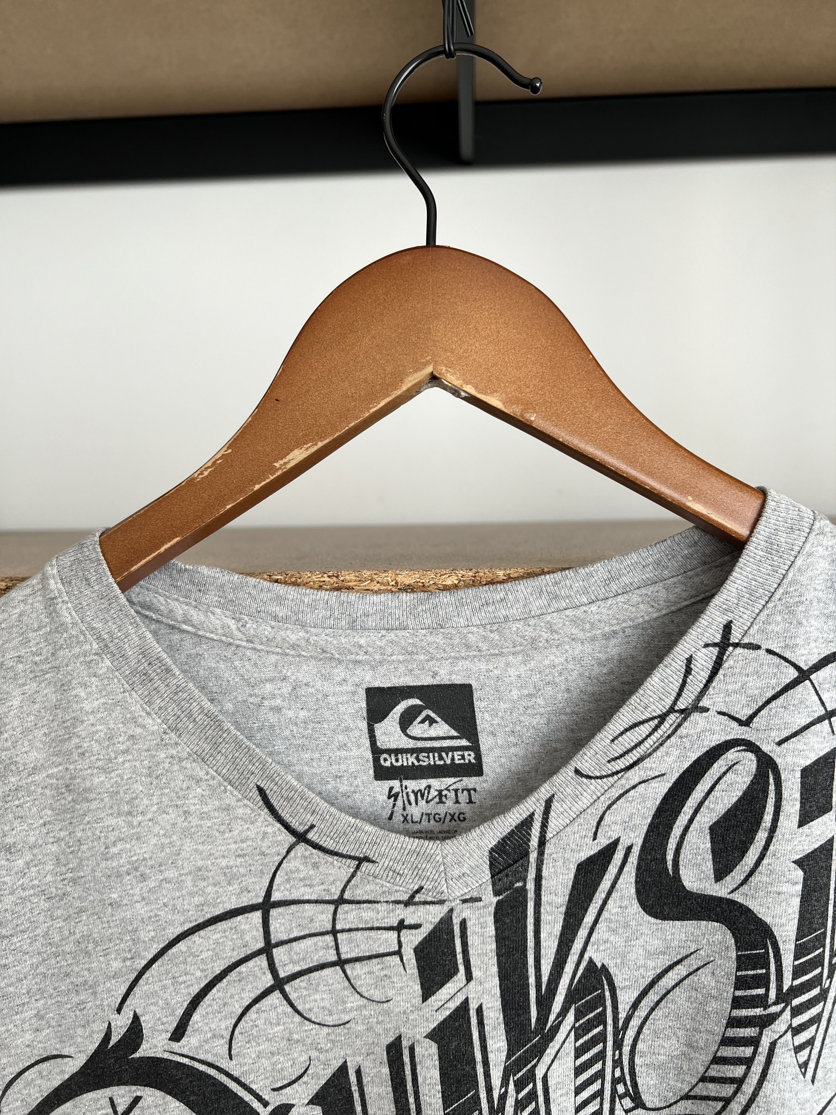 Quiksilver Vintage 2000s Quiksilver Surfing Surf Style Y2k T-shirt Size US XL / EU 56 / 4 - 8 Thumbnail