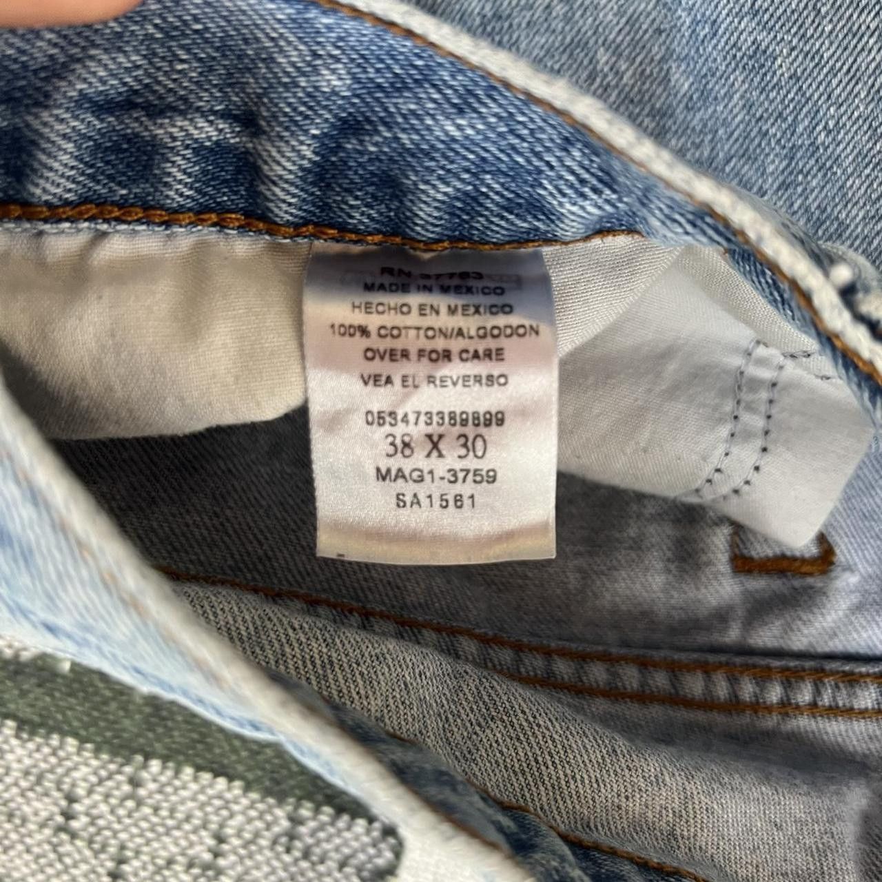 Vintage Crazy Vintage Y2K/2000s Skater Style Essential Light Wash Denim jeans! Size US 38 / EU 54 - 8 Thumbnail