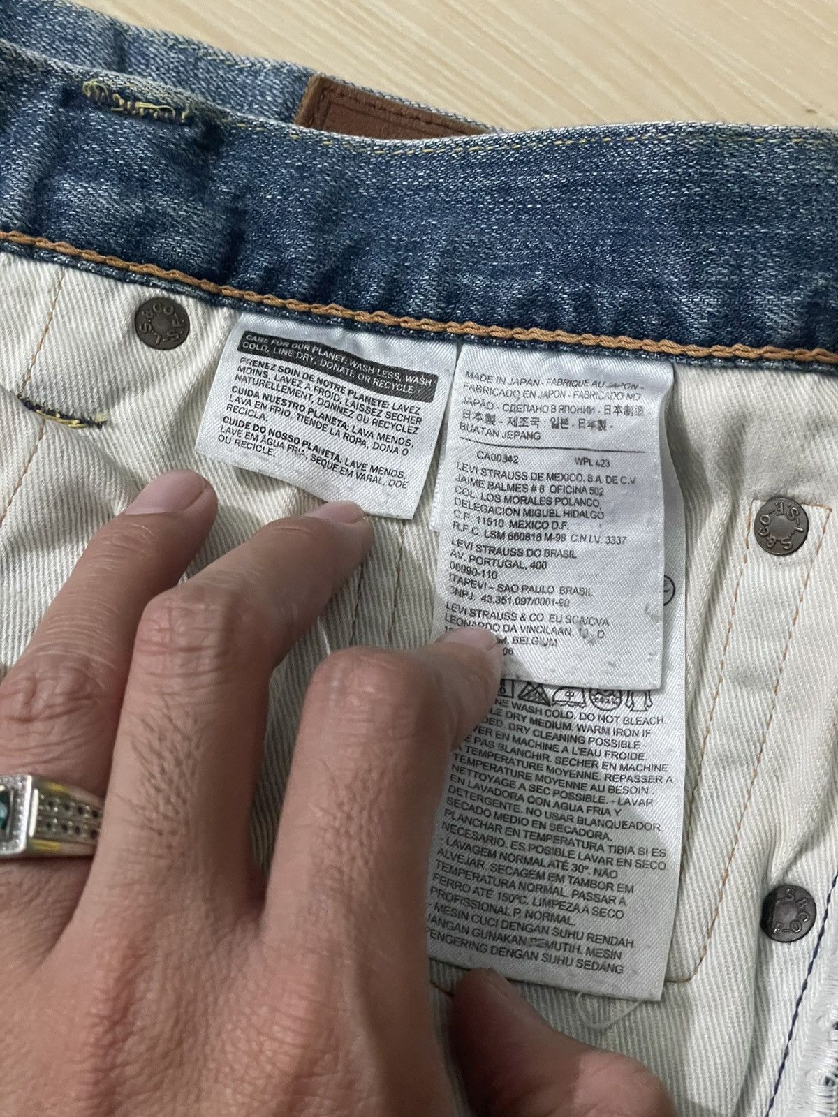 Levi's Vintage Clothing Levis selvedge Made in japan distressed Size US 33 - 11 Thumbnail