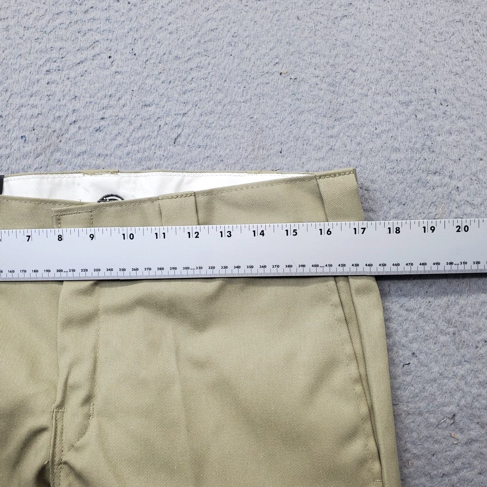 Dickies Dickies Work Pants Mens 32 Slim Tan 873 Wrinkle Resistant Straight WP873KH KP 874 Workwear Mens Size 32 Tan Slim Straight Pants Size US 32 / EU 48 - 6 Thumbnail