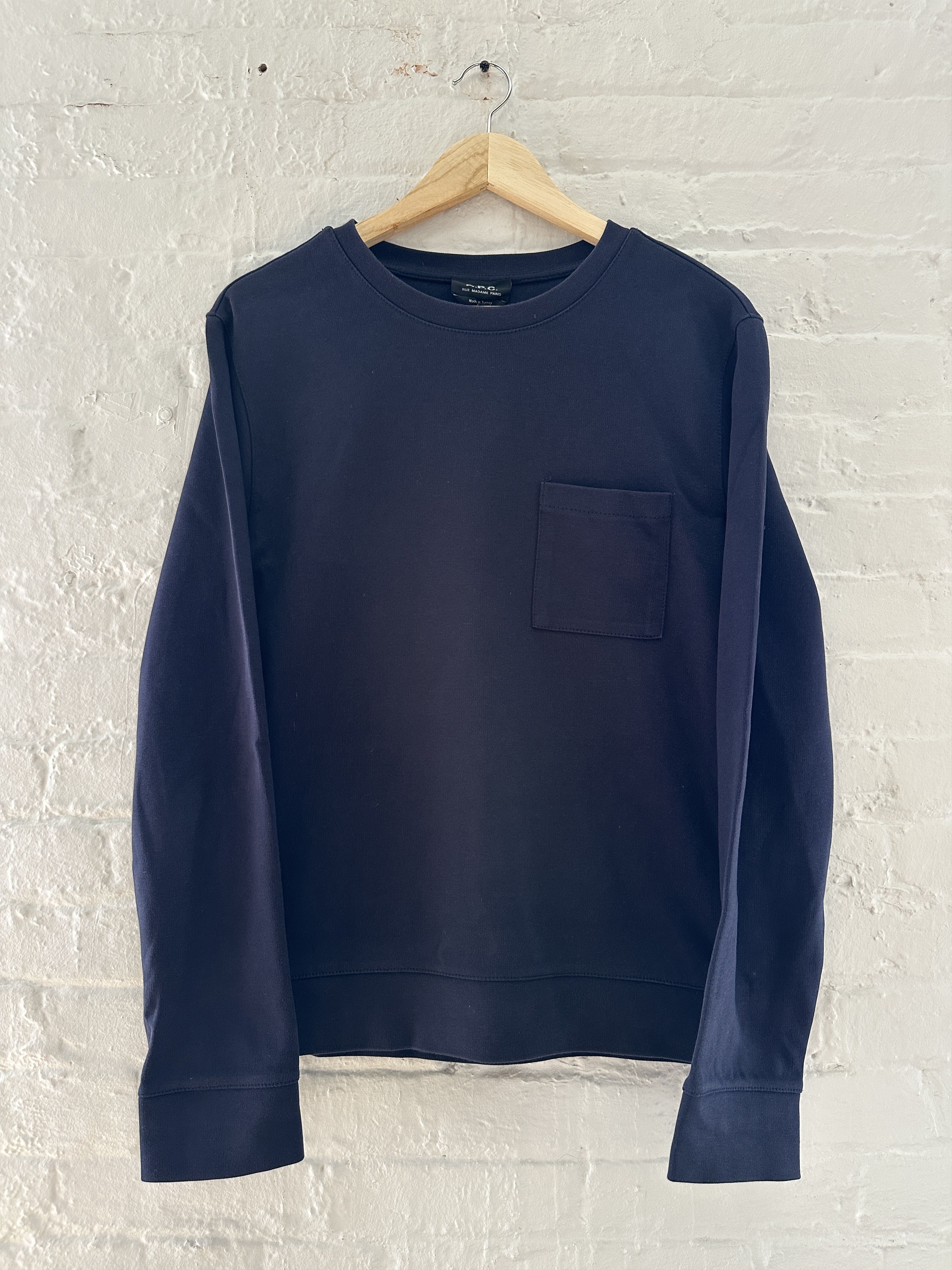 A.P.C. A.P.C. Crewneck Size US S / EU 44-46 / 1 - 1 Thumbnail