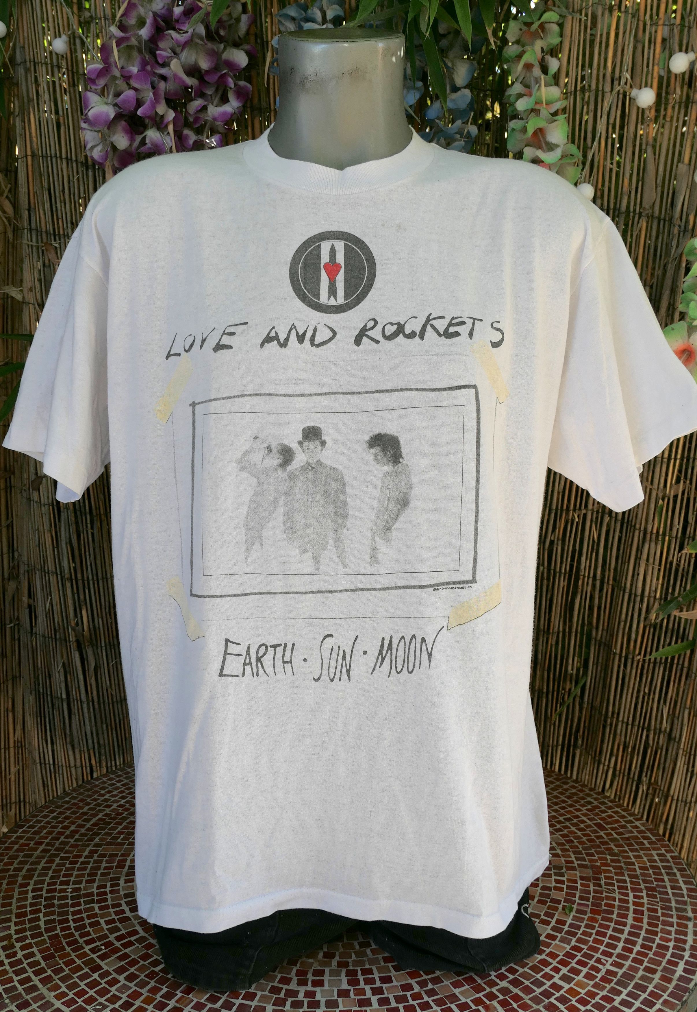 Vintage 1987 LOVE & ROCKETS Earth Sun Moon Tour T Shirt XL