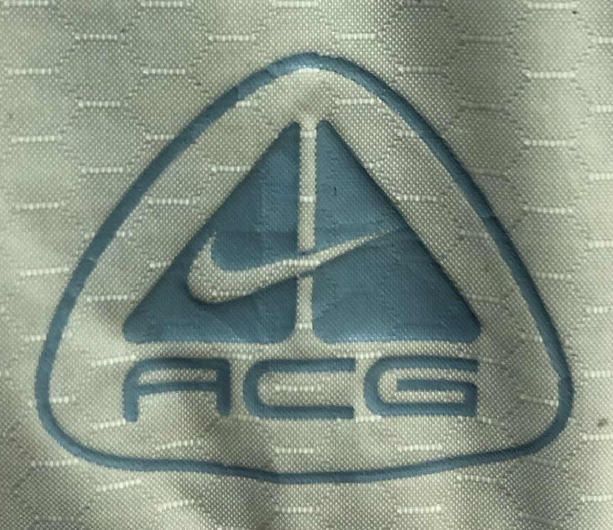 Nike ACG Vintage Nike ACG Outer Layer Windbreaker Jacket Men’s Small Size US S / EU 44-46 / 1 - 12 Thumbnail