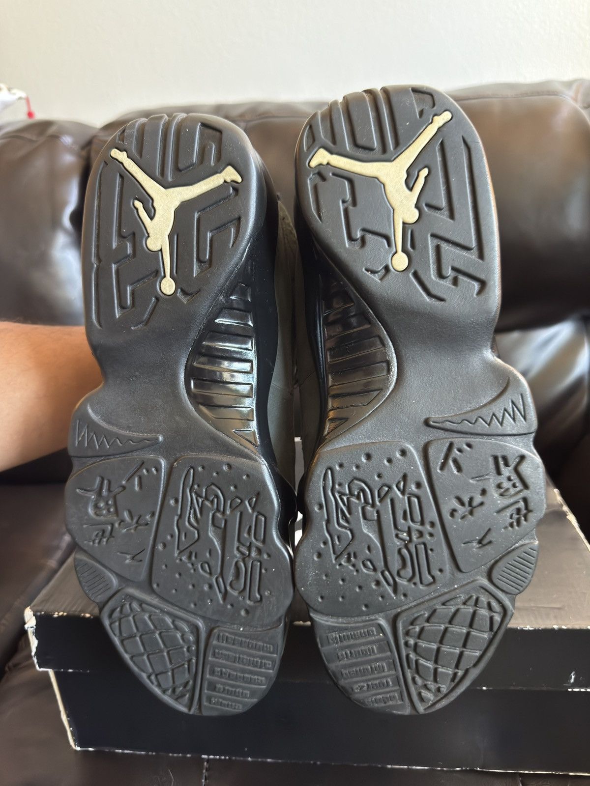 Jordan Brand Air Jordan 9 x Oregon Duck PE Size US 9 / EU 42 - 5 Thumbnail