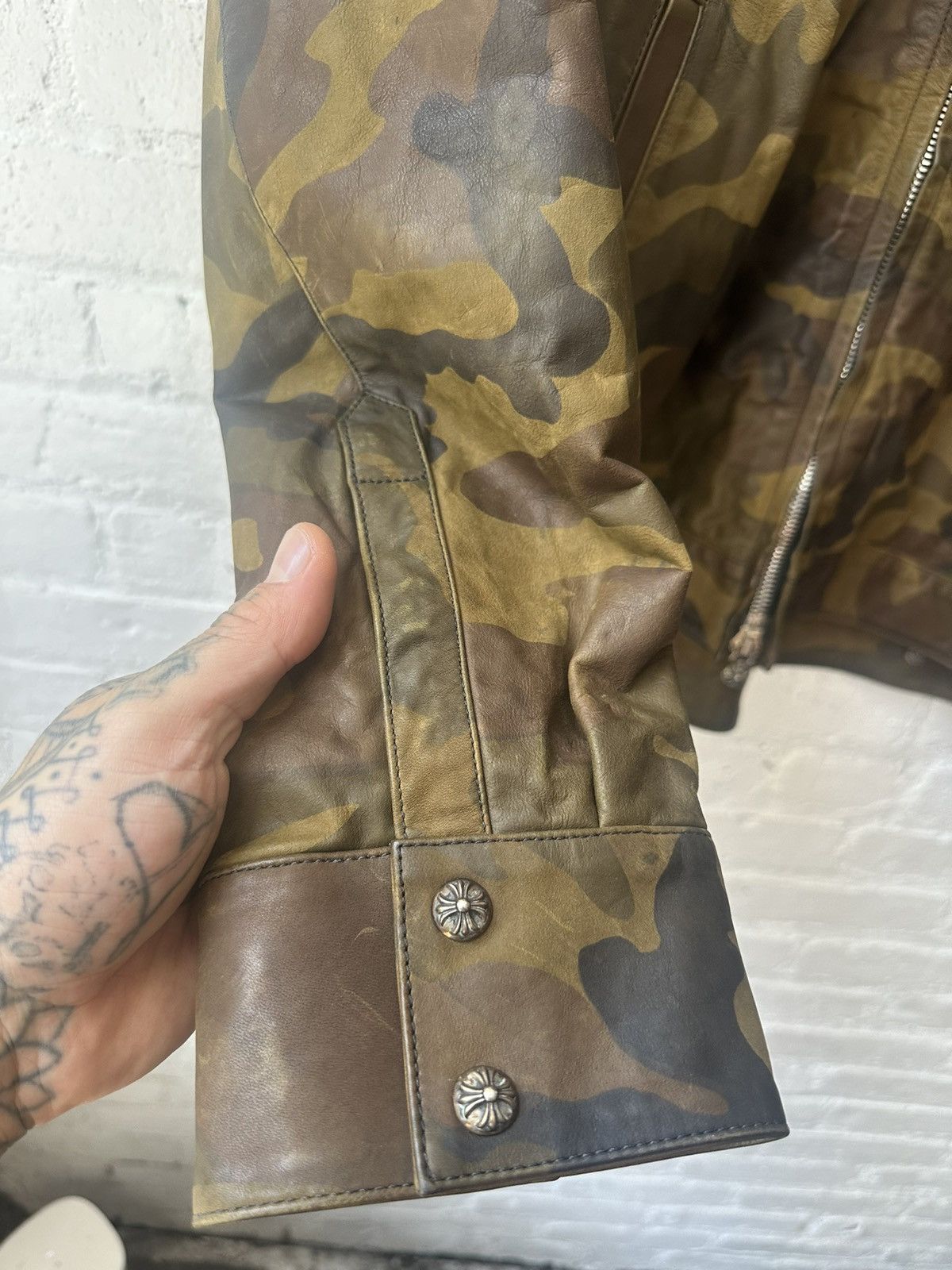 Chrome Hearts Chrome Hearts XXL 2XL CAMO CROSS PATCH LEATHER JACKET Size US XXL / EU 58 / 5 - 9 Thumbnail