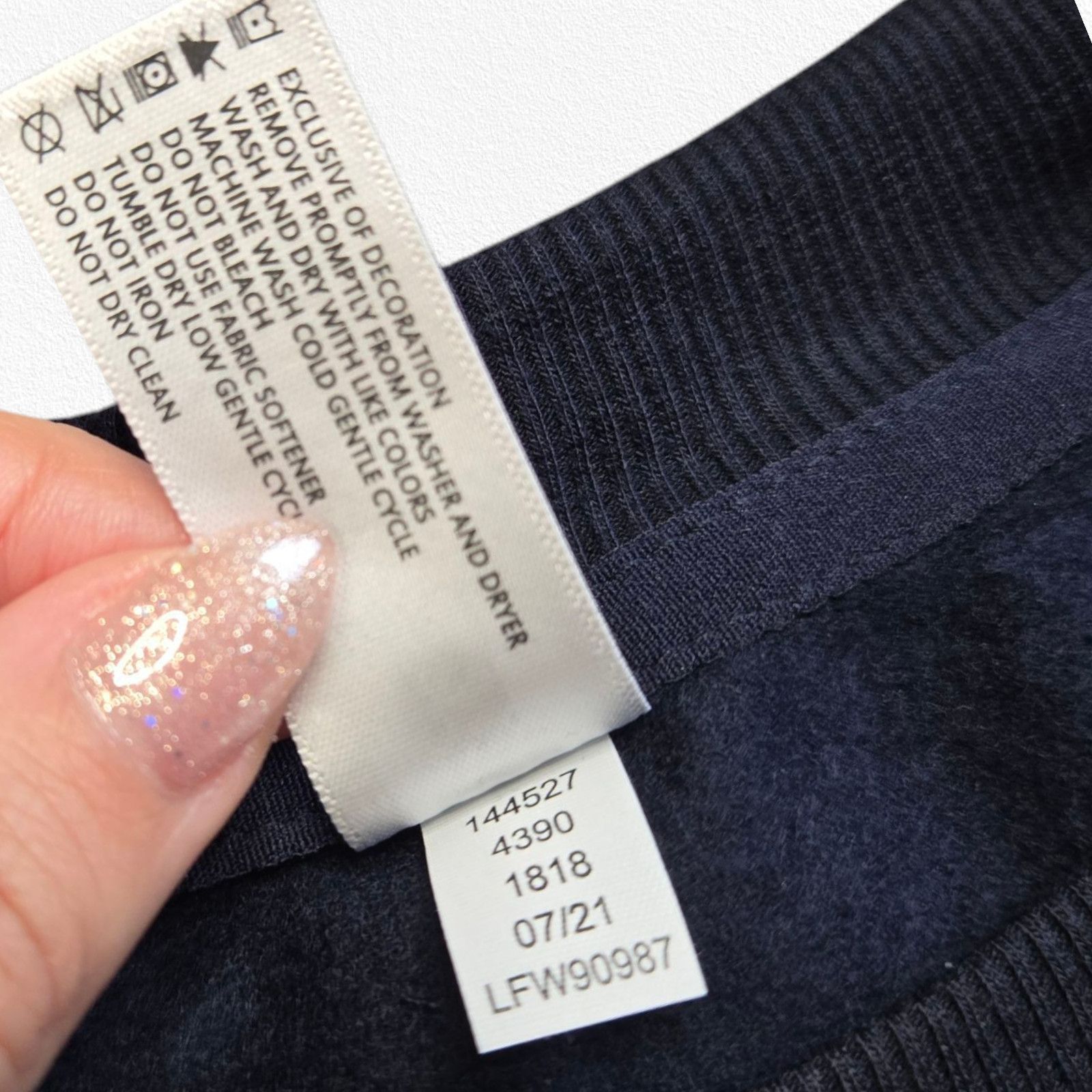 Other Dark Navy Blue Cropped Pullover Sweatshirt Size Medium Size M / US 6-8 / IT 42-44 - 9 Thumbnail