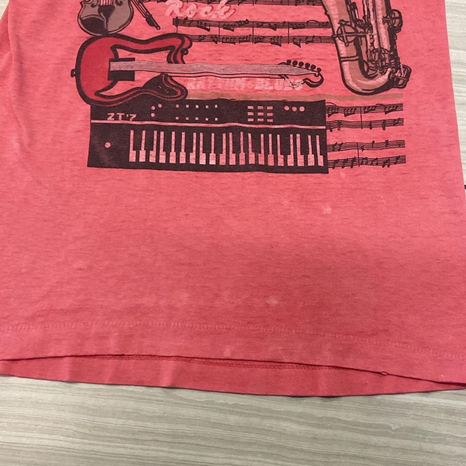 Vintage Vintage 90s Hollywood Music T-Shirt Size US M / EU 48-50 / 2 - 4 Thumbnail