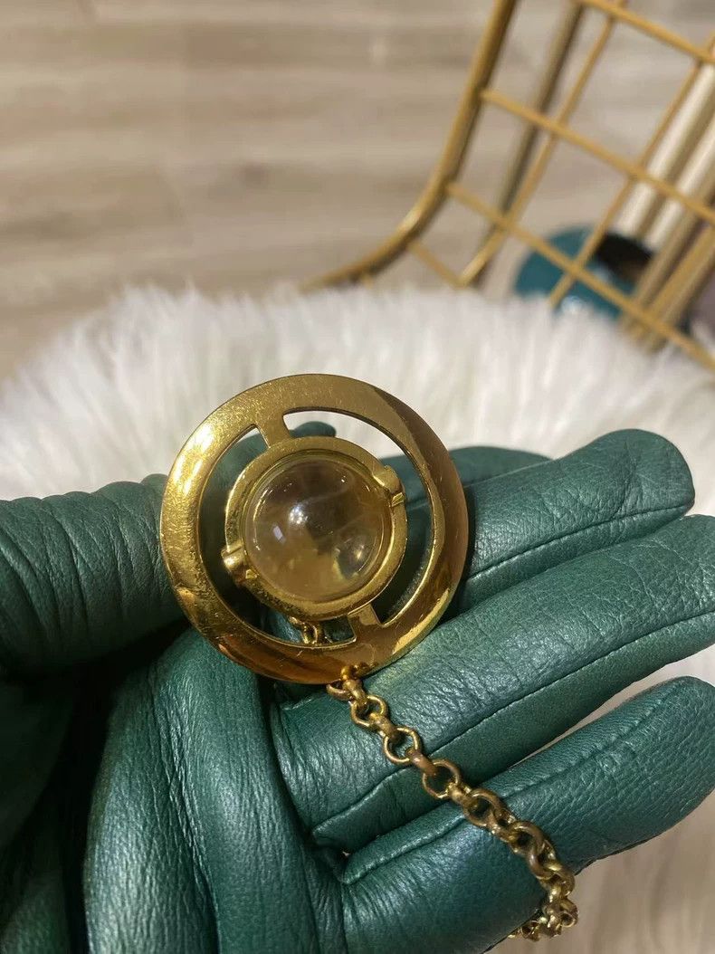 Vivienne Westwood Vivienne Westwood Large vintage gold orb necklace Size ONE SIZE - 3 Thumbnail