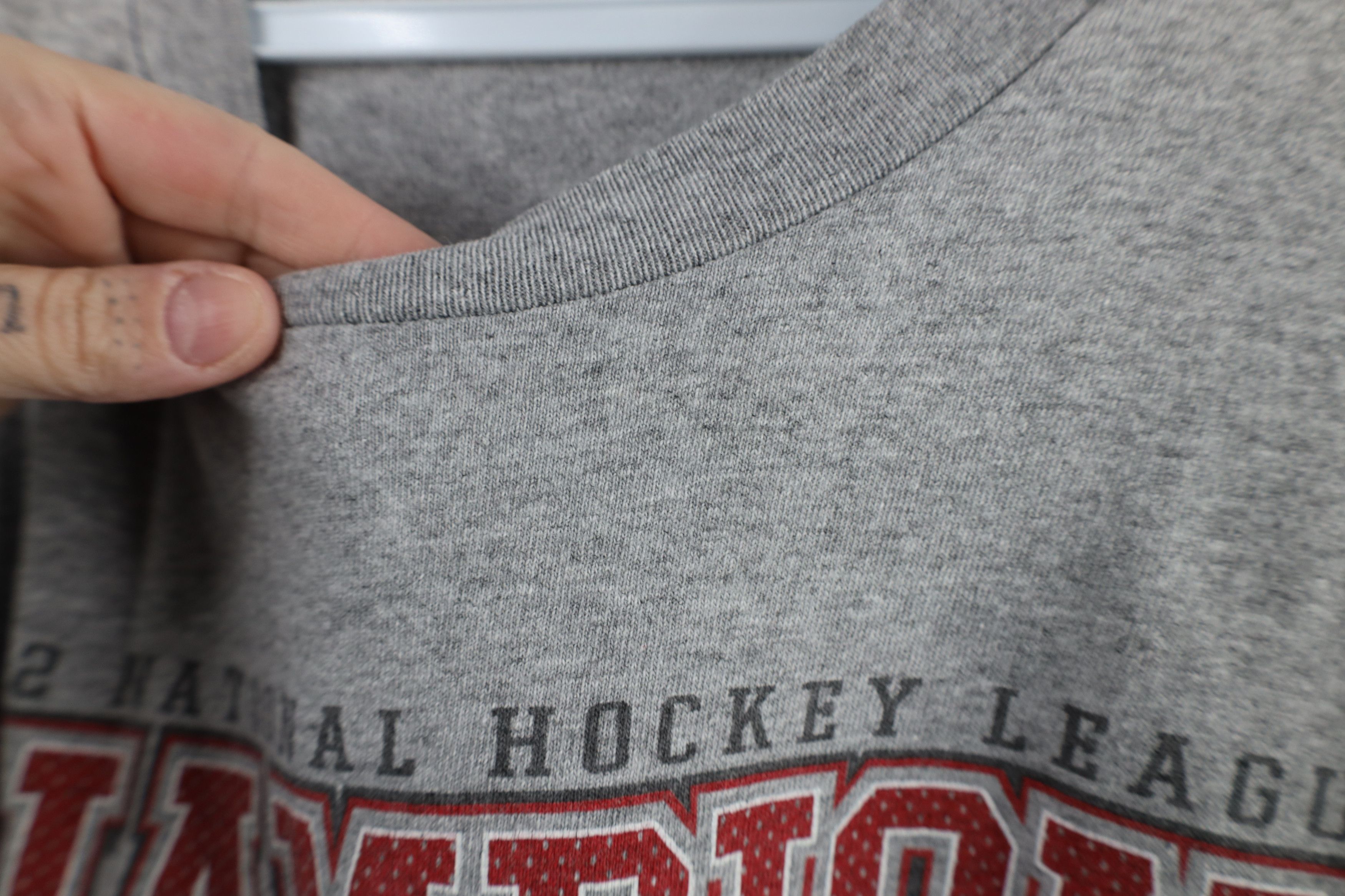 Vintage Vintage Y2K 2002 Detroit Red Wings Hockey T-Shirt Gray Size US L / EU 52-54 / 3 - 8 Thumbnail