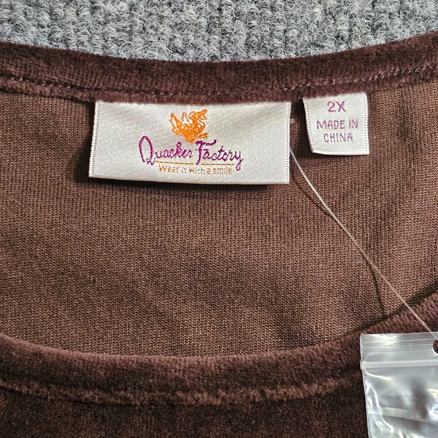 Quacker Factory Quacker Factory Sweater Womens 2X Brown Sequin Stripe Velour Casual Basic Pullover Shirt Size XXL / US 16-18 / IT 52-54 - 3 Thumbnail
