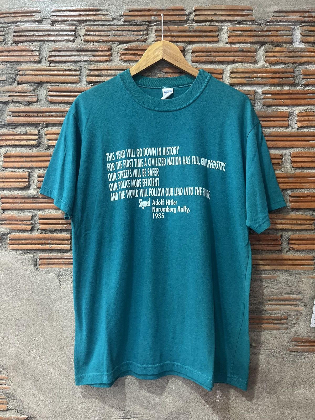 Vintage Vintage Announcement Signed ADOLF HITLER 90’s Tshirt Size US XL / EU 56 / 4 - 2 Thumbnail