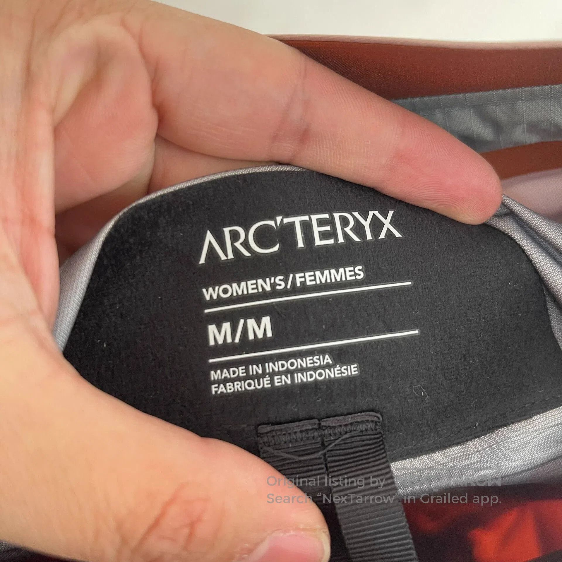 Arc'teryx Arcteryx Women's BETA Lightweight Jacket. Size M / US 6-8 / IT 42-44 - 4 Thumbnail