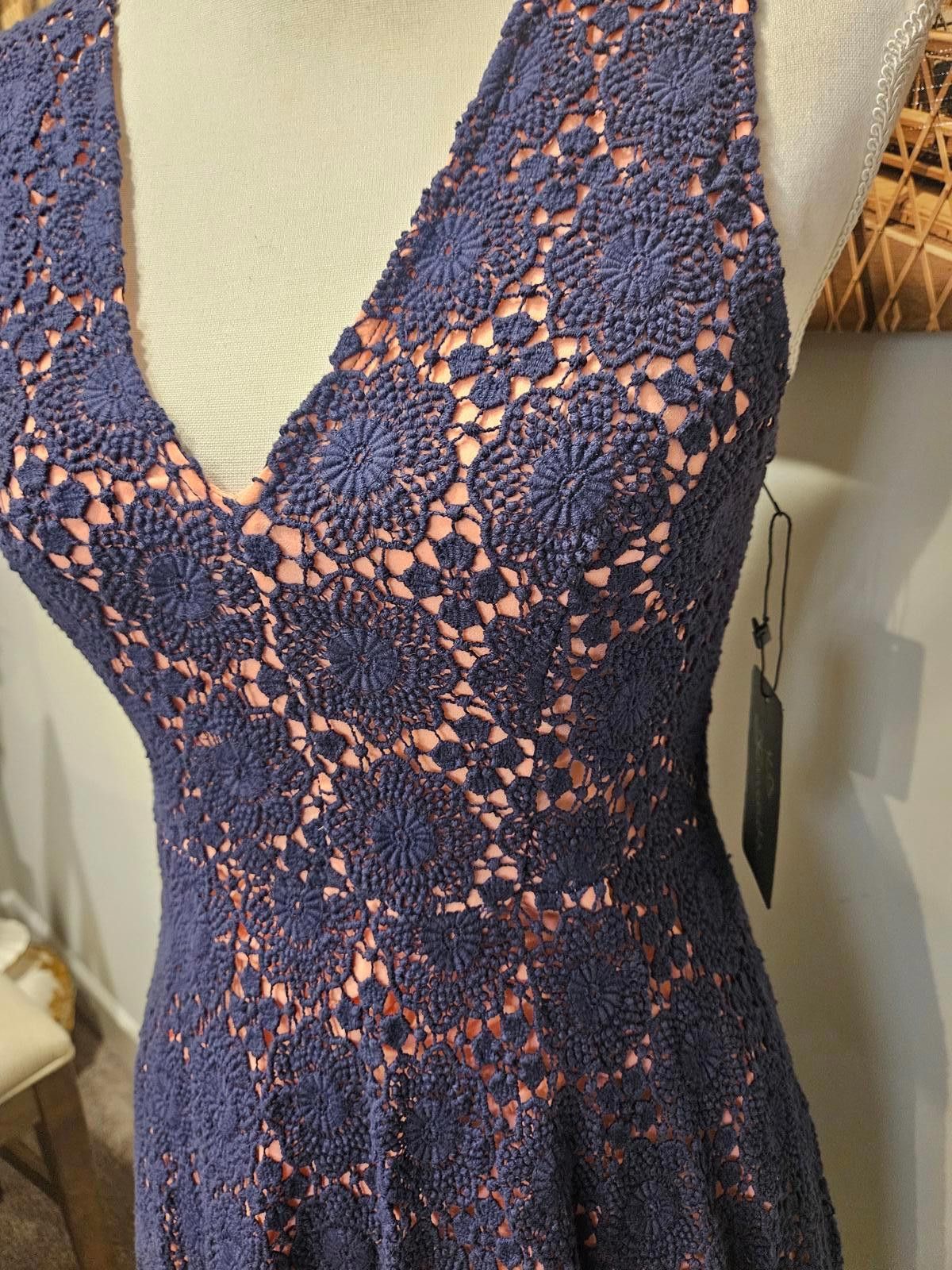 French Connection French Connection Crochet V-Neck Summer Dress #548 Size S / US 4 / IT 40 - 3 Thumbnail