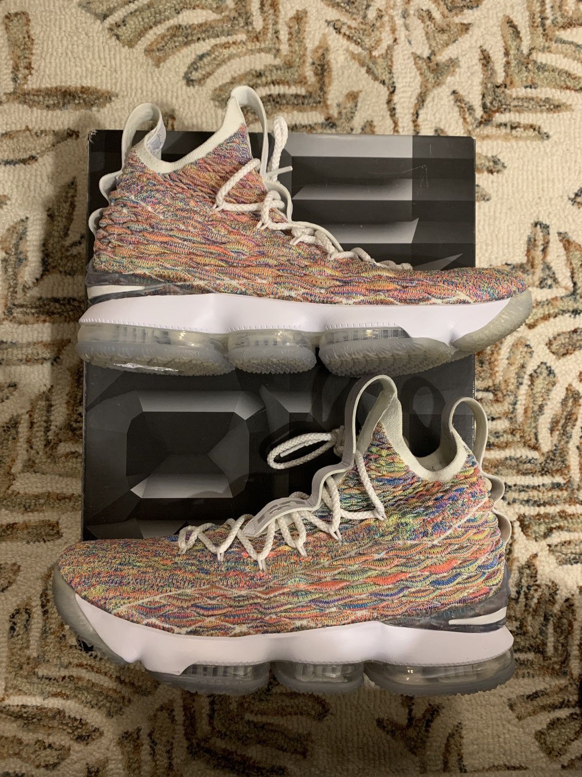 Nike Lebron 15 Fruity Pebbles Size US 10 / EU 43 - 3 Thumbnail