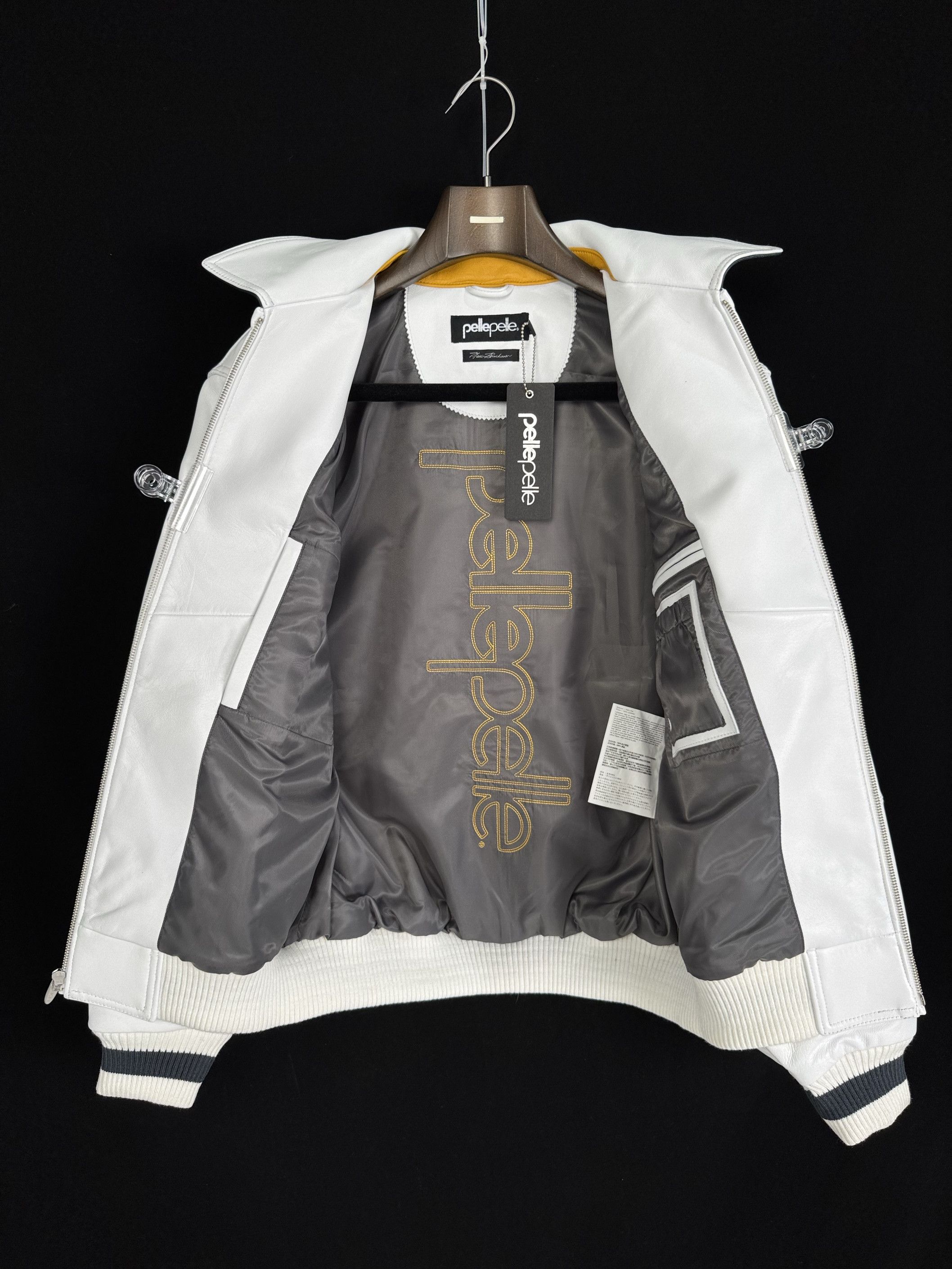 Pelle Pelle NEW WITH TAG* 'LEGENDS LIVE FOREVER' LEATHER JACKET Size US L / EU 52-54 / 3 - 15 Thumbnail