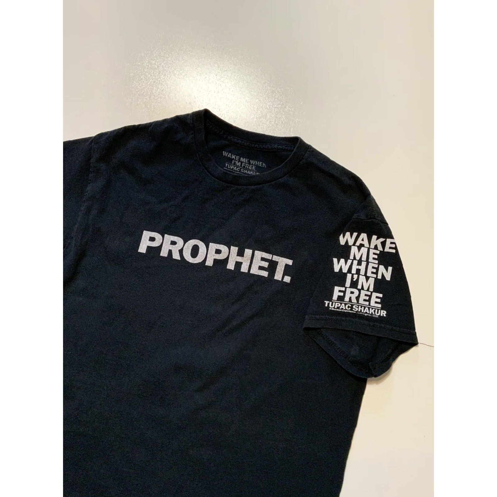 Vintage Tupac Shakur Wake Me When I’m Free Museum Experience Prophet Black T-Shirt Sz. M Mens Size US M / EU 48-50 / 2 - 3 Thumbnail