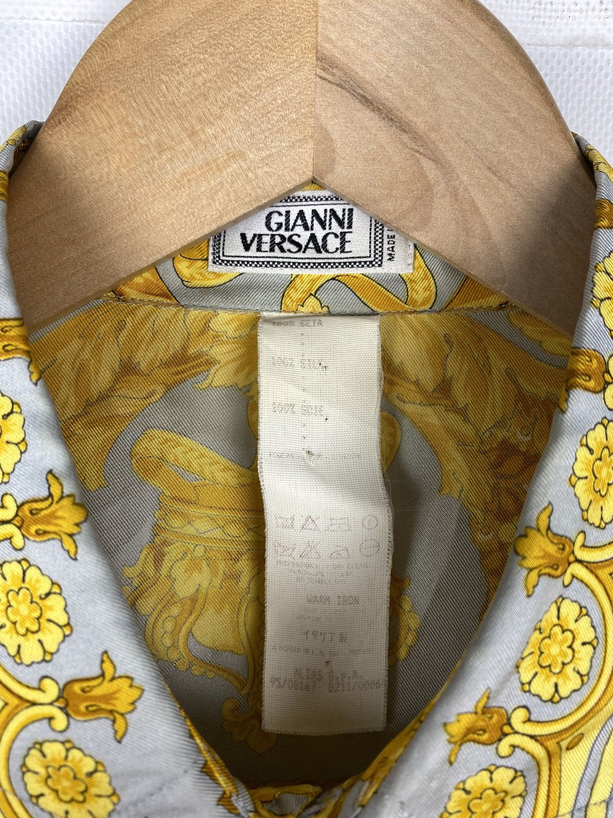 Versace Gianni Versace 90s Barocco pattern silk button up shirt Size US L / EU 52-54 / 3 - 13 Thumbnail