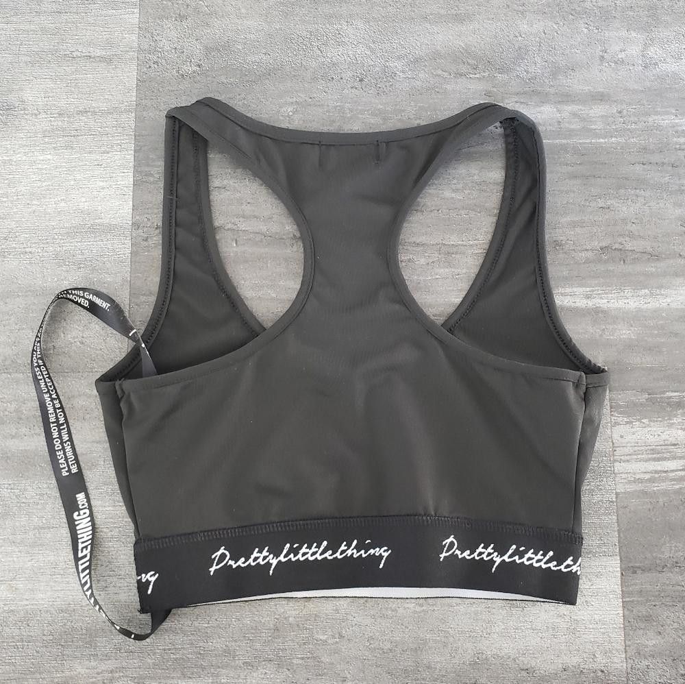 Designer Black White PrettyLittleThing Sport Bra Size ONE SIZE - 2 Thumbnail