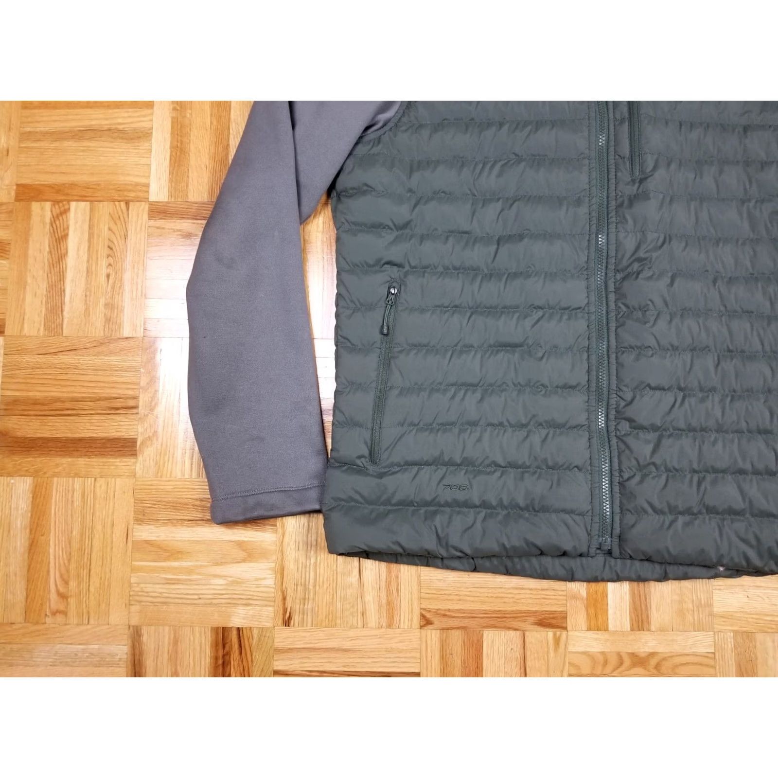 The North Face VINTAGE The North Face 700 Goose Down Hooded Jacket MENS Large Gray Size US L / EU 52-54 / 3 - 3 Thumbnail