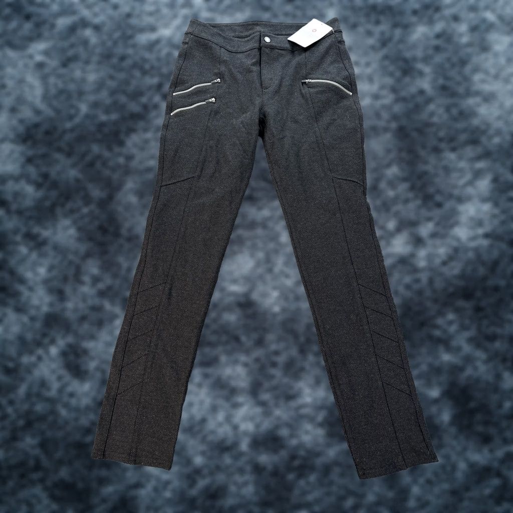 Athleta Athleta Pants Women NWT 10 Black Slim Leg High Rise Knit Accent Logo Athletic Athleisure Jacket? Size 32" / US 10 / IT 46 - 1 Thumbnail
