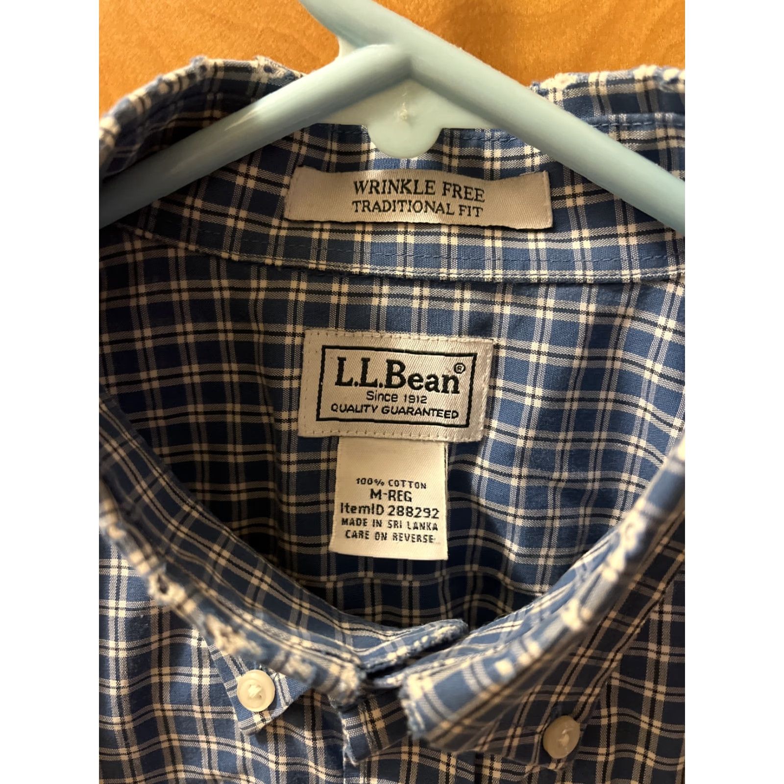 Vintage VINTAGE L.L. BEAN Men's Cotton Plaid Button-Up Shirt Traditional Fit Long Sleeve Casual Fall Winter Spring Blue Medium Reg Size US M / EU 48-50 / 2 - 3 Thumbnail