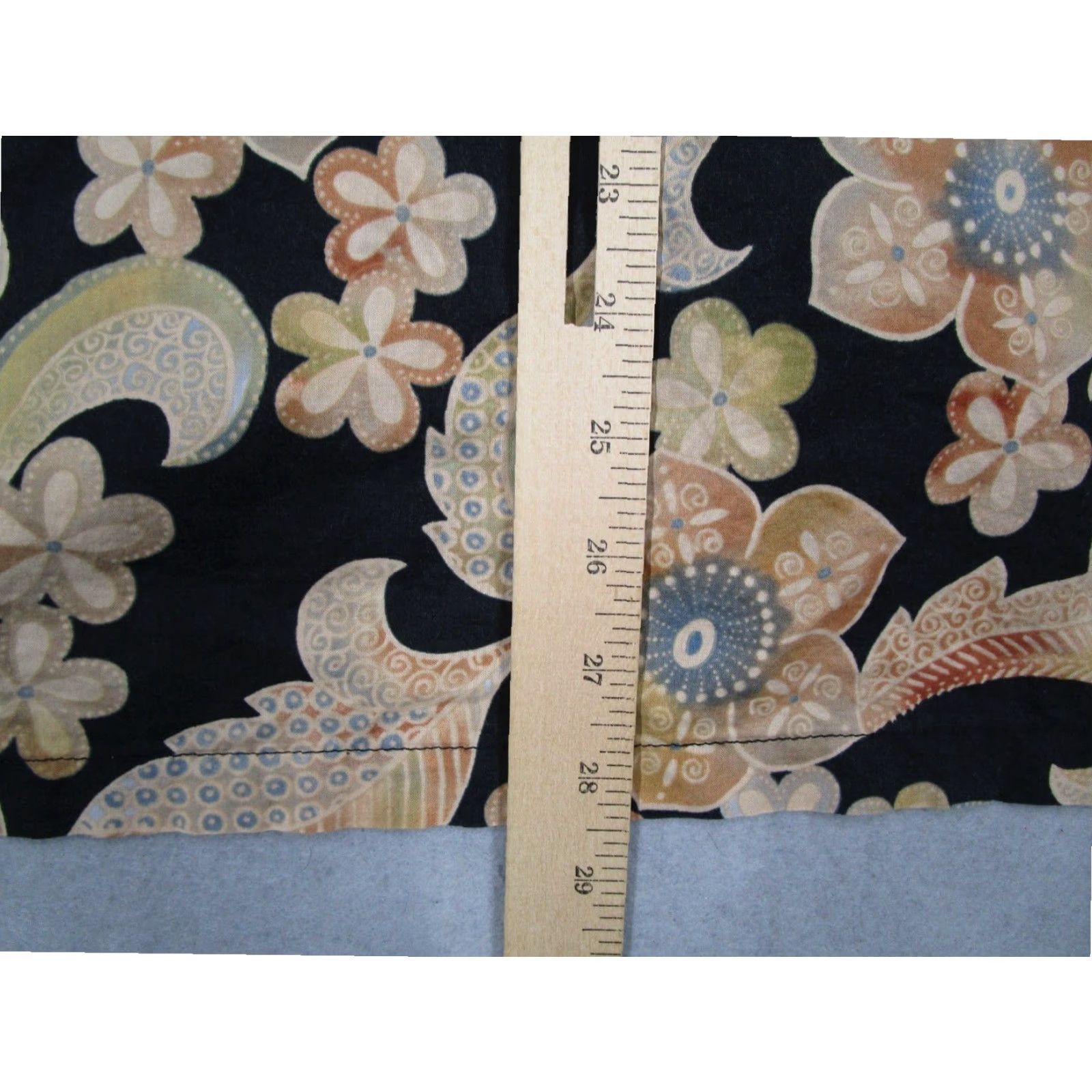 Tori Richard Tori Richard Men's Medium Black Floral Short Sleeve Button Up Hawaiian Cotton Lawn Shirt Size US M / EU 48-50 / 2 - 7 Thumbnail