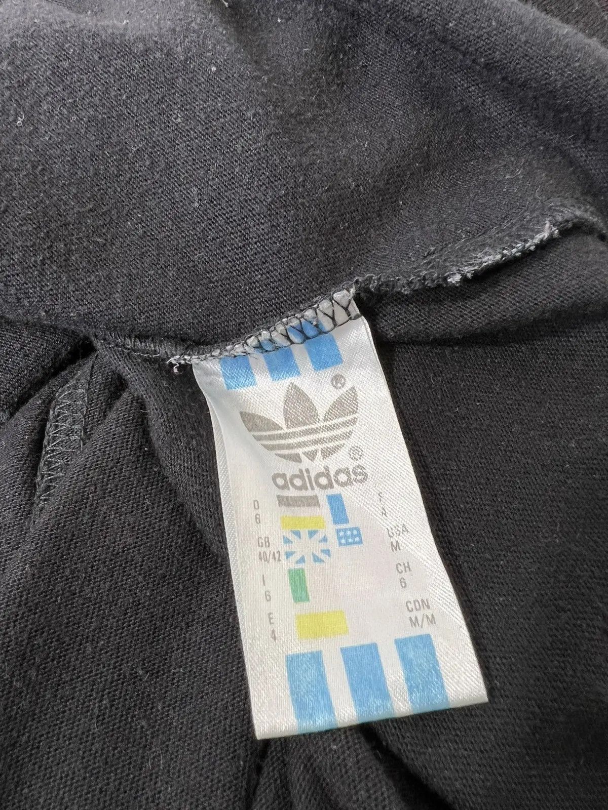 Adidas × Vintage Vintage Adidas 90’s tee Size US M / EU 48-50 / 2 - 5 Thumbnail