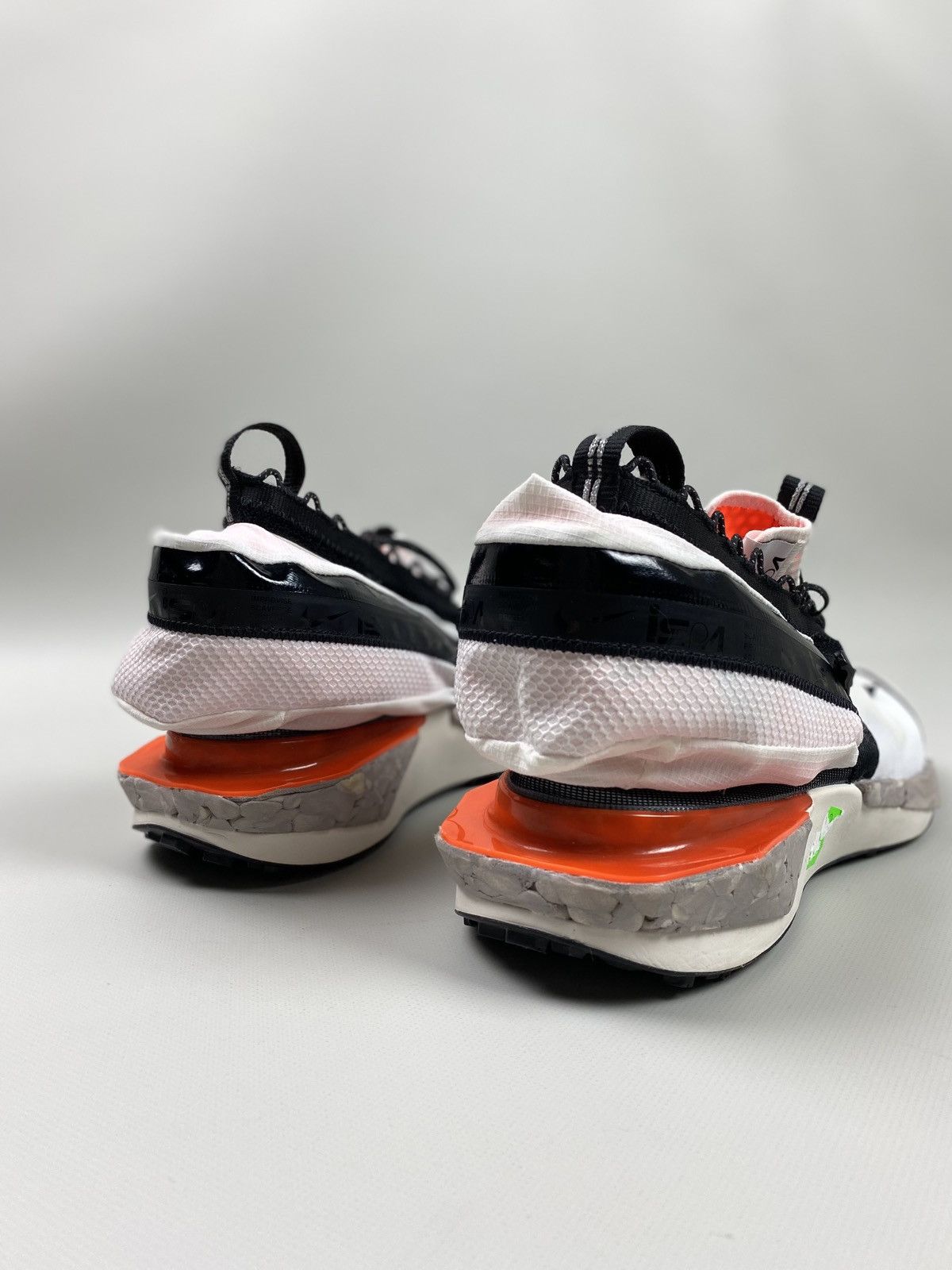 Japanese Brand Nike Ispa Drifter Gator White / Black men’s sneakers shoes Size US 9.5 / EU 42-43 - 8 Thumbnail