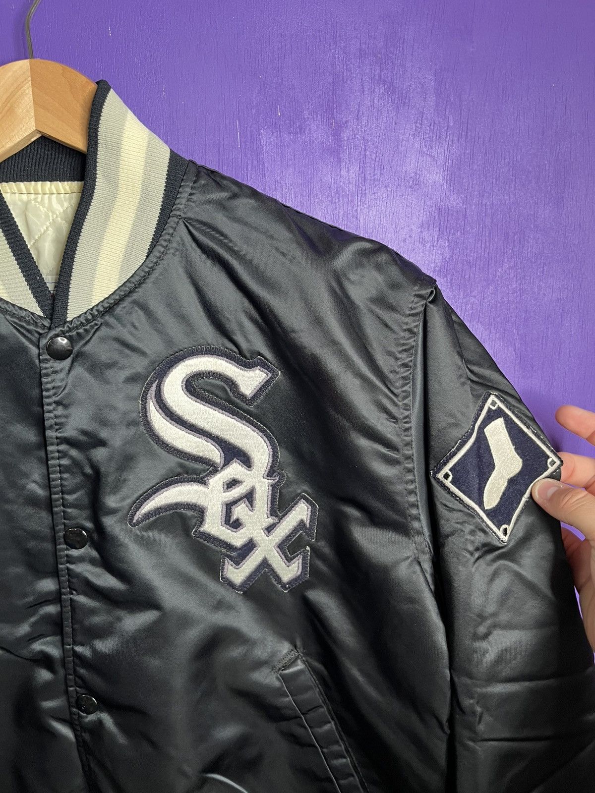MLB × Starter × Vintage Vintage 80s Starter Chicago white Sox satin jacket Size US M / EU 48-50 / 2 - 3 Thumbnail