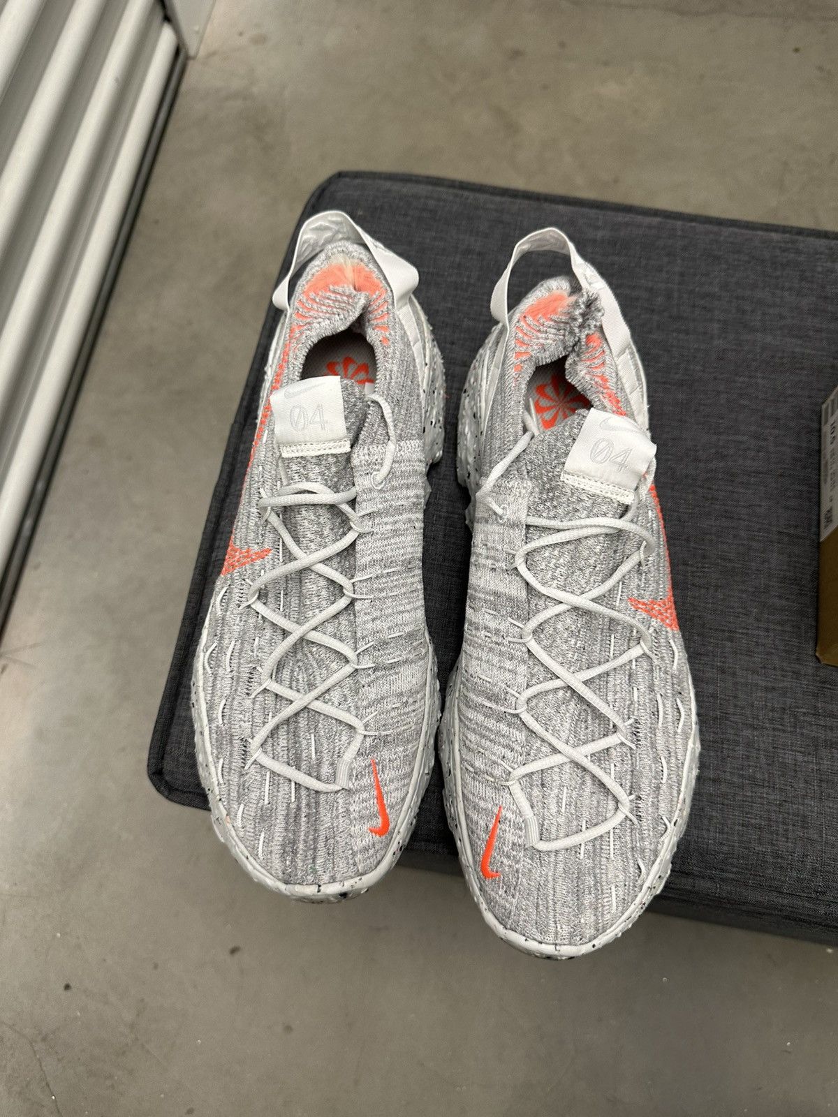 Nike W Nike Space Hippie 04 Size US 10.5 / EU 43-44 - 3 Thumbnail