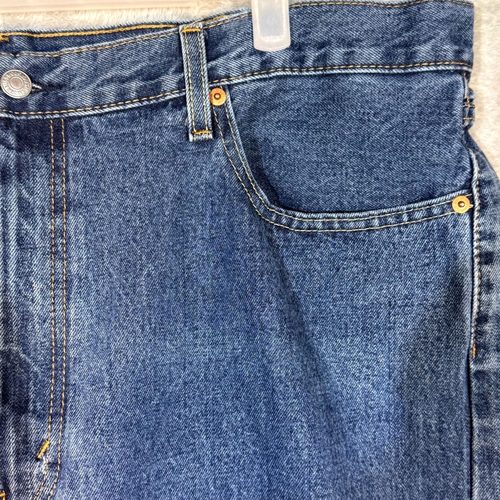 Levi's Levi’s 550 Jeans Men’s 42x30 Blue Denim Medium Wash Relaxed Fit Straight Leg Jeans Size US 42 / EU 58 - 4 Thumbnail