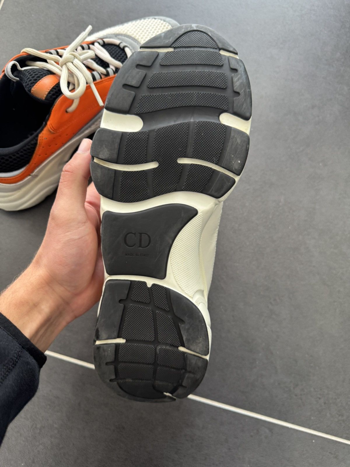 Dior Dior b22 white/orange Size US 12 / EU 45 - 11 Thumbnail